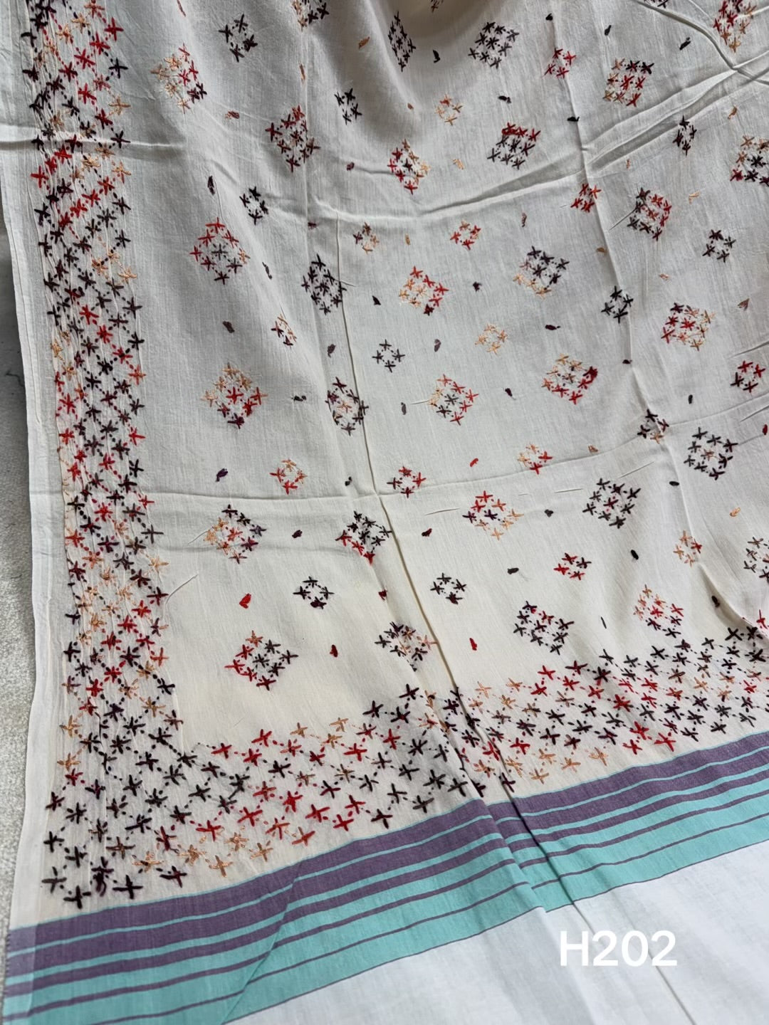 Handmade Lawn Shawl | Fine Thread Work Pure Lawn Shawl H202