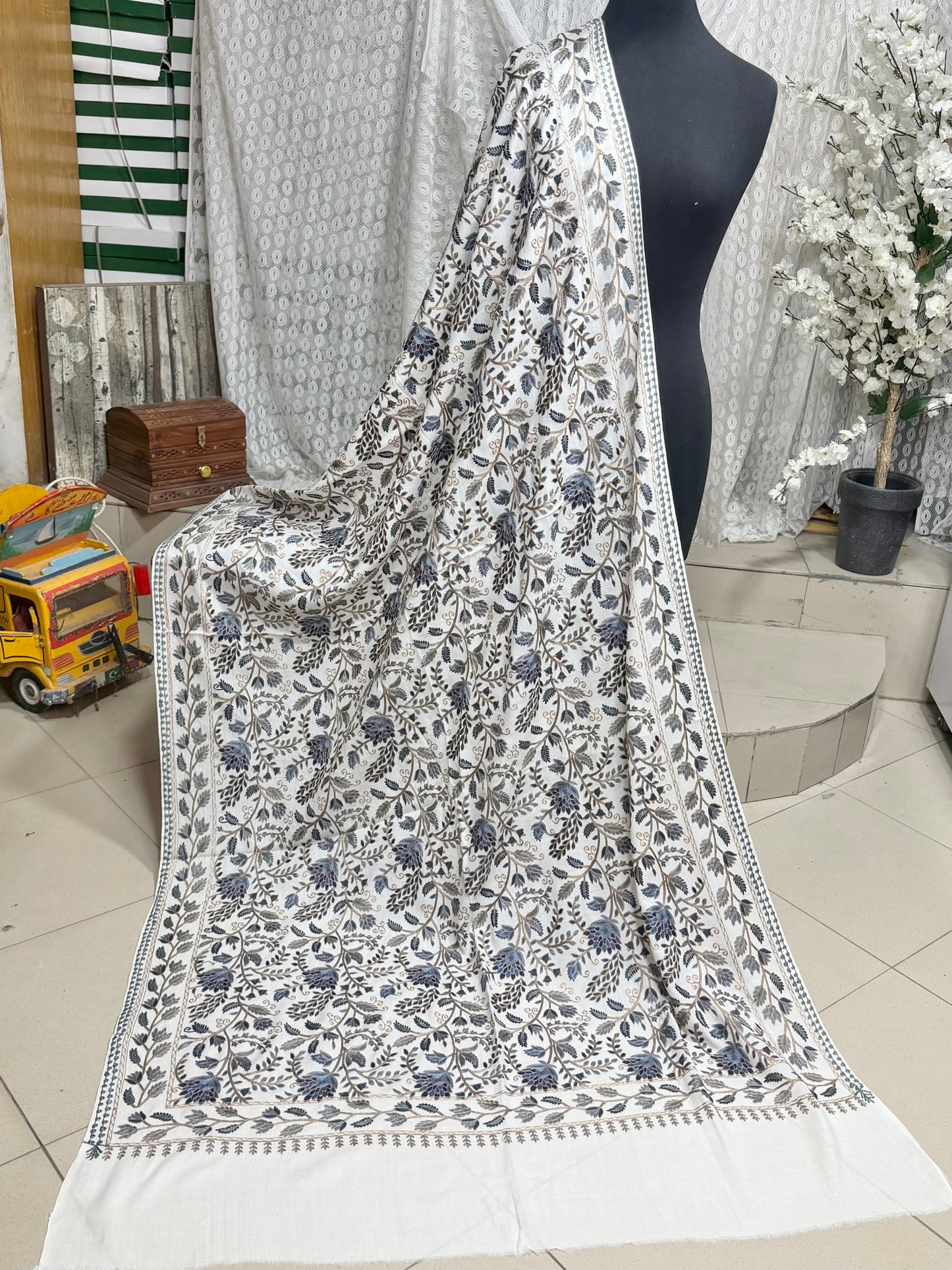 Kashmiri Jaal Shawl | Full Embroidered Shawl Resham Work Aar Embroidery
