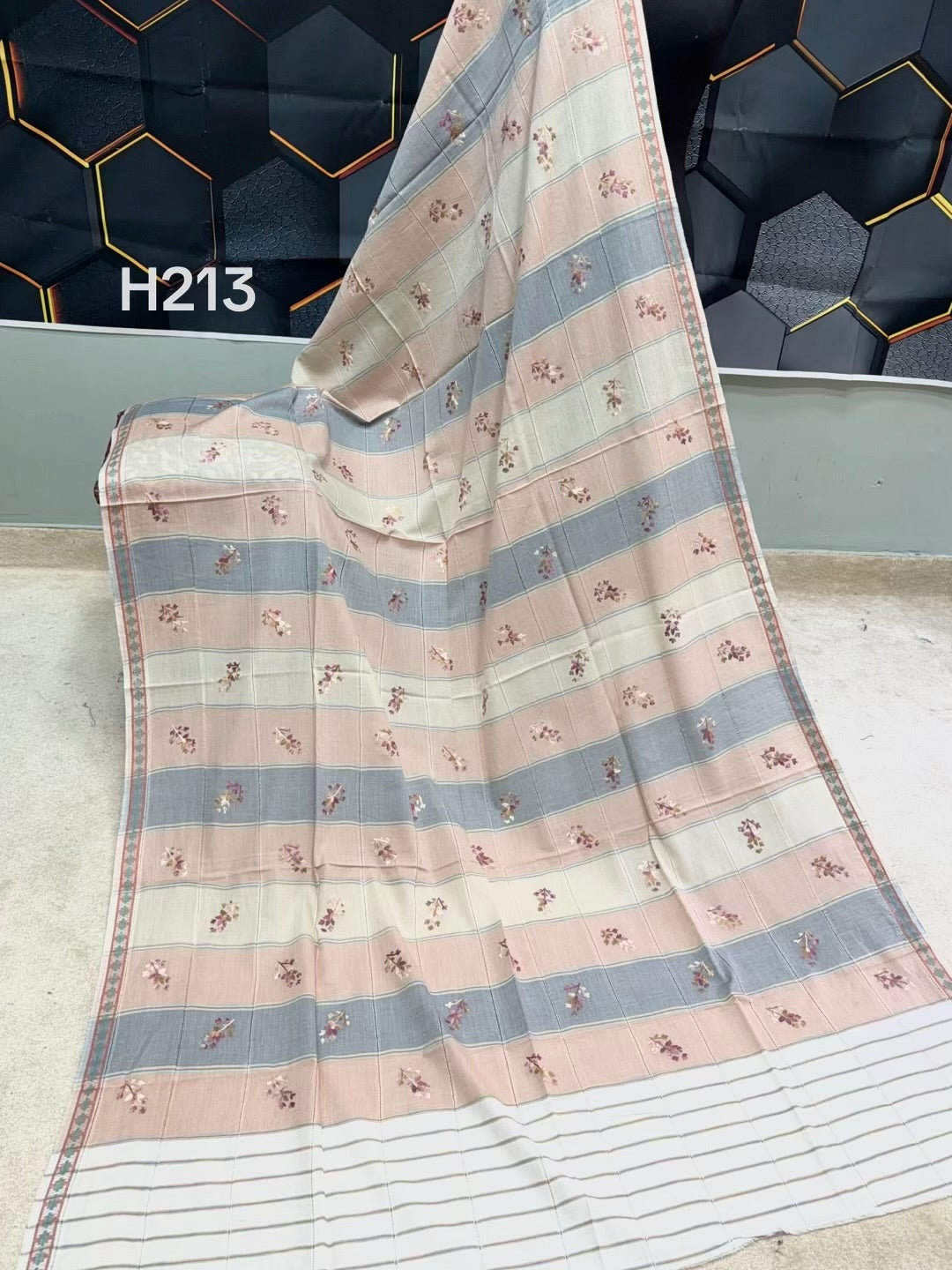 Handmade Lawn Shawl | Fine Thread Work Pure Lawn Shawl H213