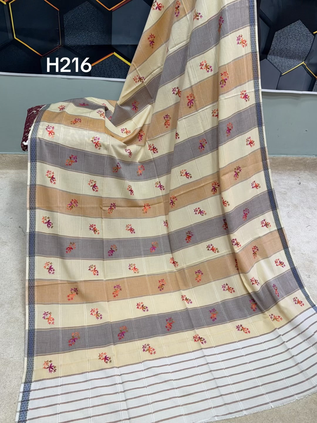Handmade Lawn Shawl | Fine Thread Work Pure Lawn Shawl H216