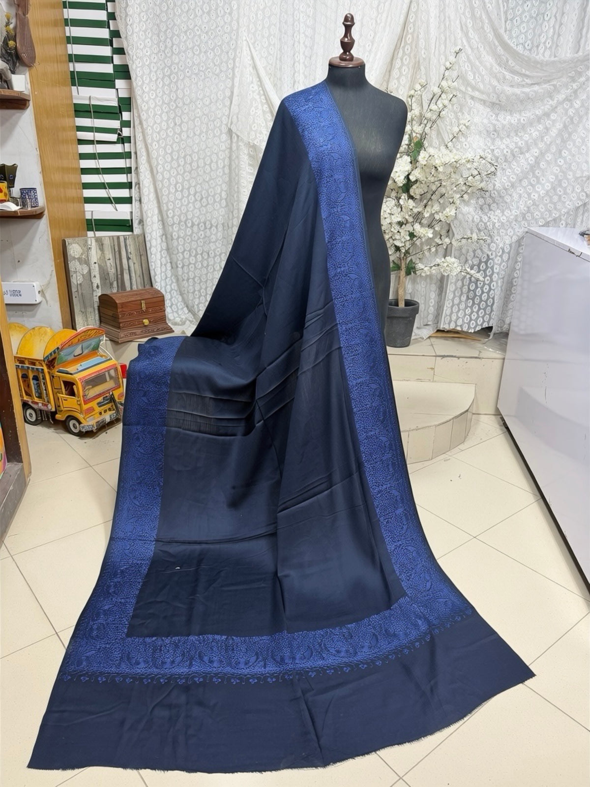 Kashmiri Shawl | 4 Side Wide Border Kashmiri Embroidery | Blue With Blue