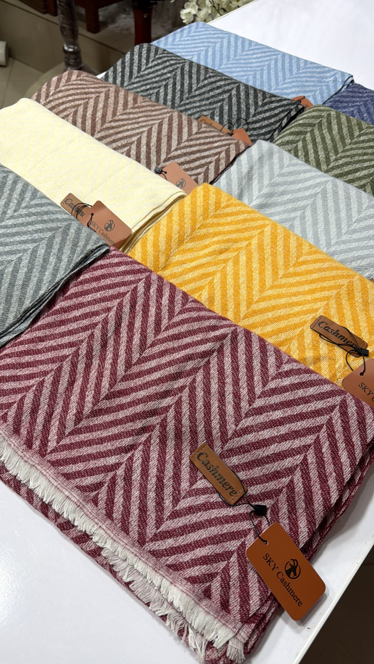 Plain ZigZag Design Sky Cashmere Stole | Maroon