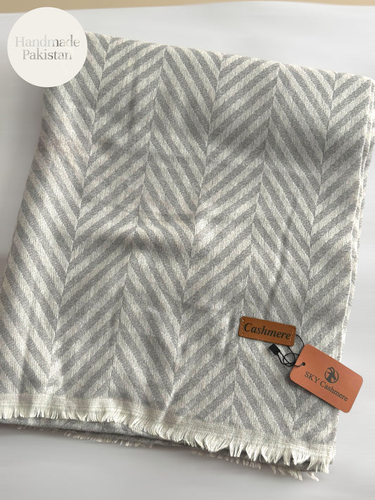 Plain ZigZag Design Sky Cashmere Stole | Light Grey