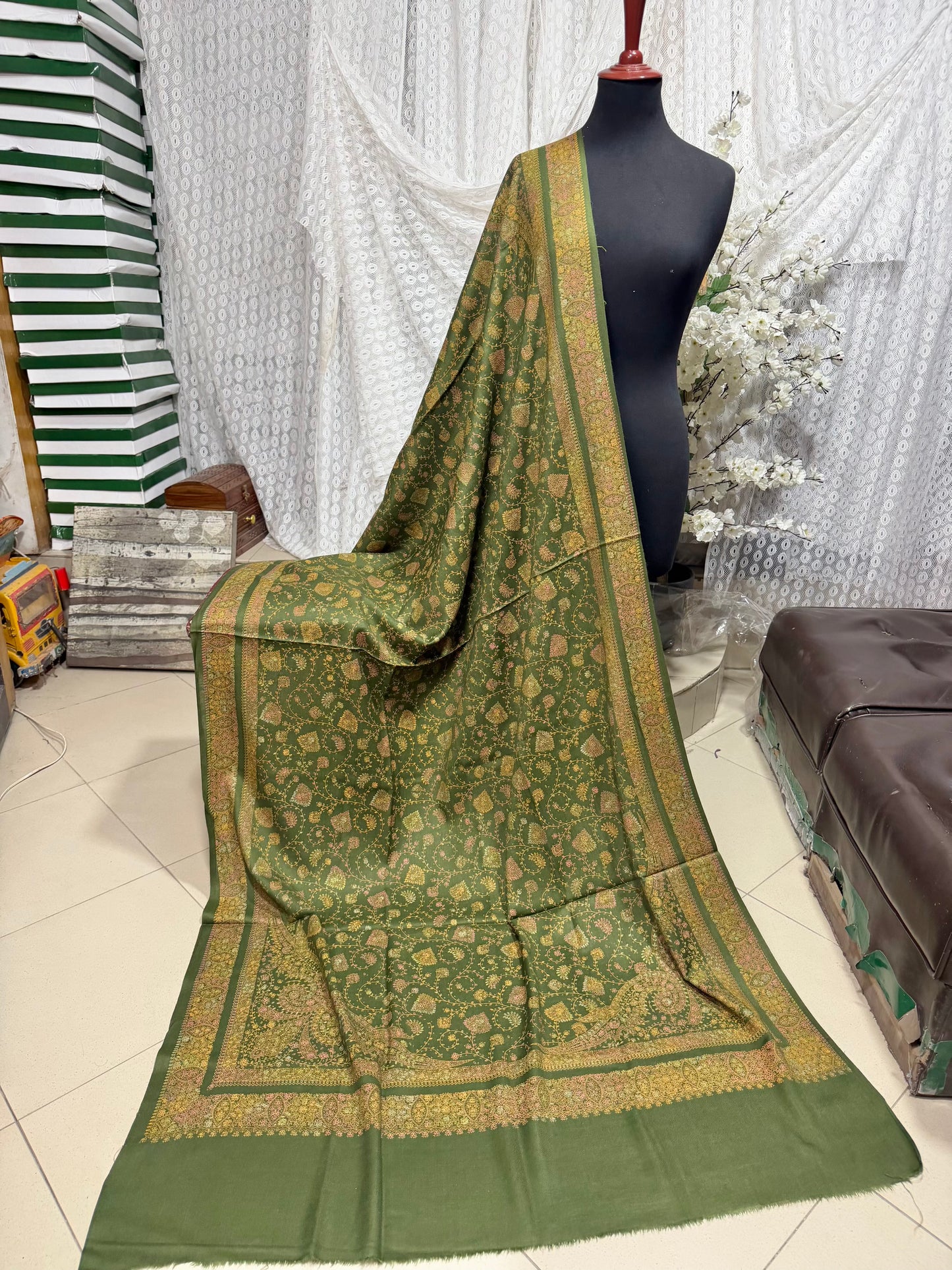 Pashmina Shawl | Hand Embroidery on Print Beautiful Shawl | Mehndi