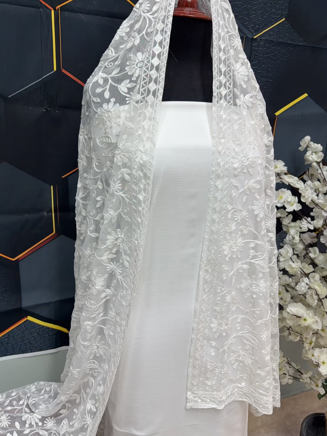 3 Piece Doria Lawn Suit With Chiffon Embroidered Dupatta | White