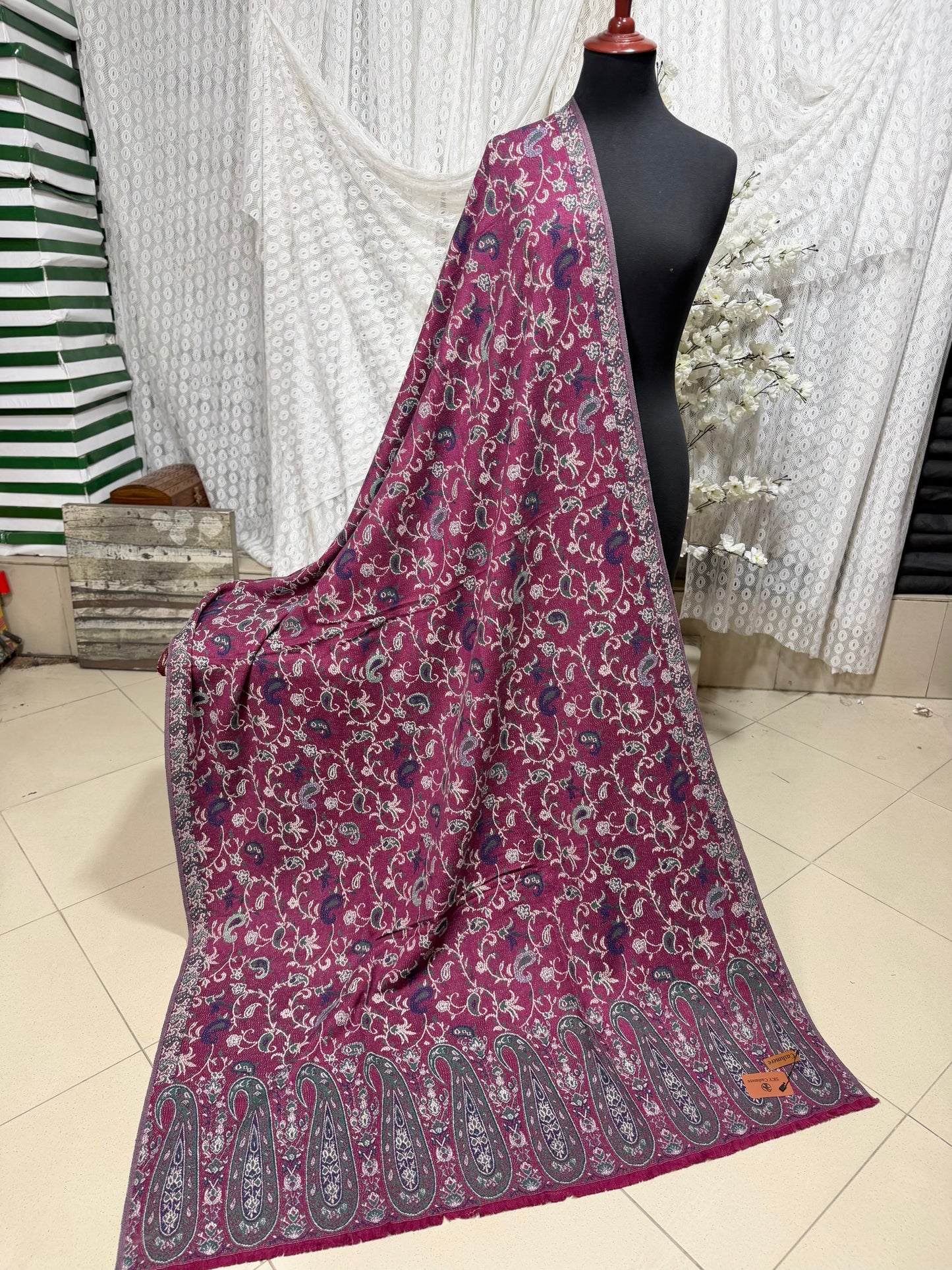 Kani Shawl | Sky Cashmere Pure Wool Shawl Perfect Soft Material for Winter | Maroon