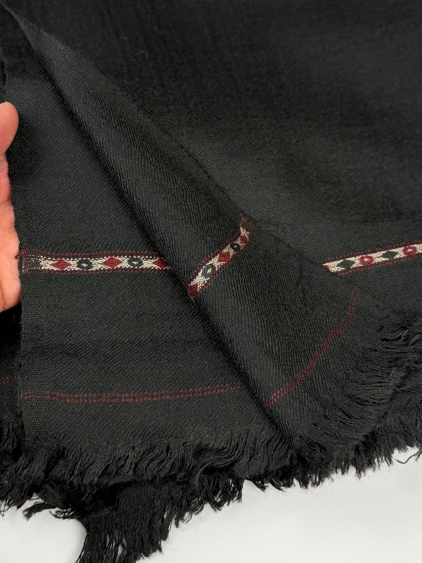 Gents Shawl | Pure, Fine and Soft Wool Islampur Swat Khaddi Made Shawl Perfect Gift | Jet Black