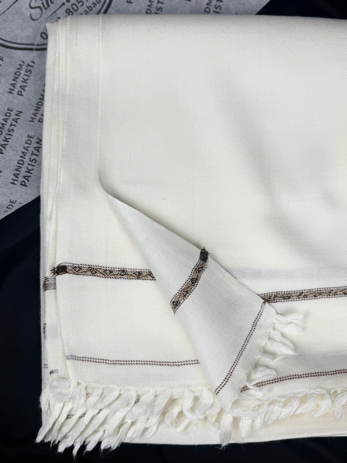 Gents Shawl | Pure, Fine and Soft Wool Islampur Swat Khaddi Made Shawl Perfect Gift | Off White