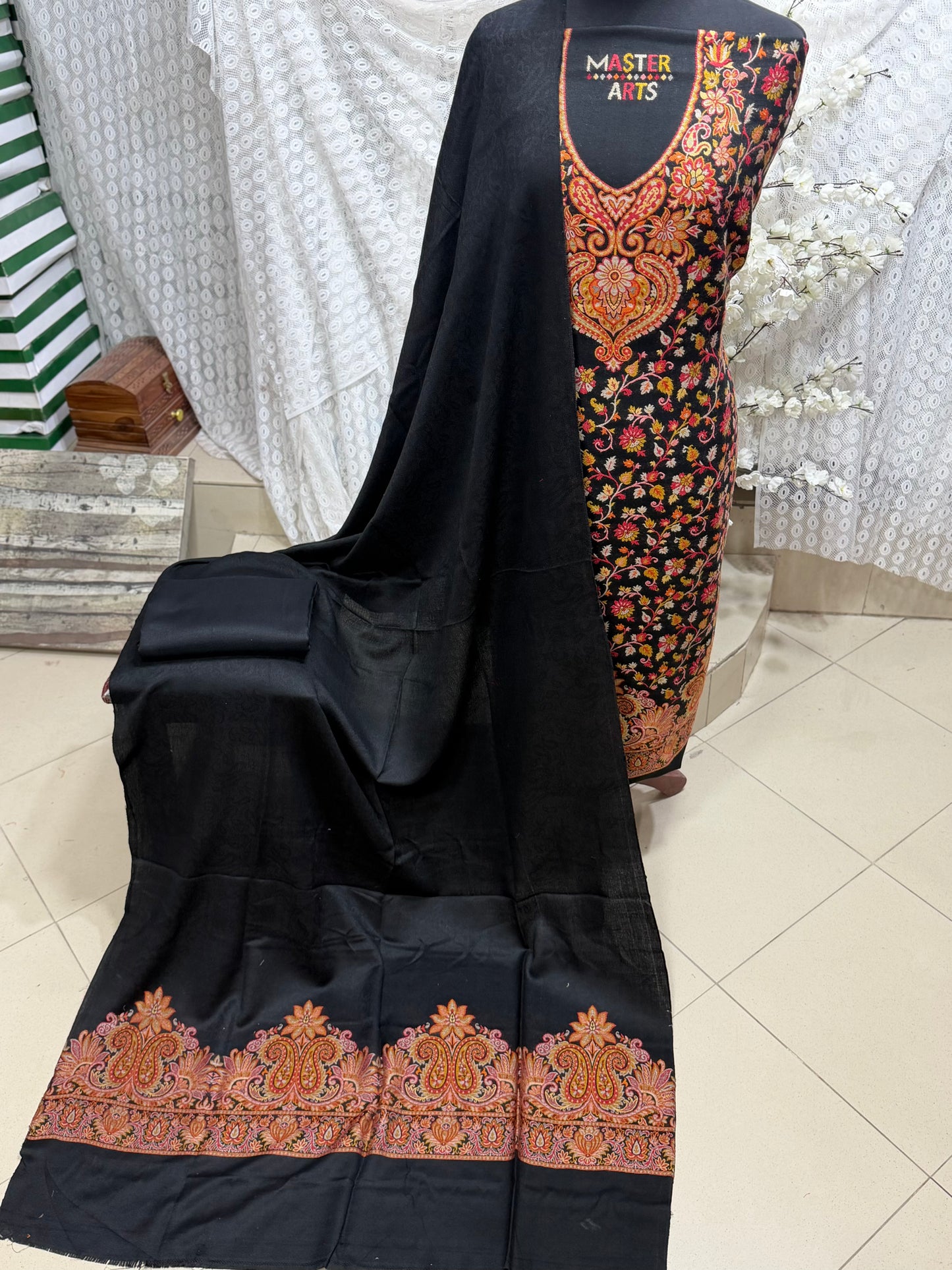 Kani Pashmina 3 Piece Unstitched Suit | Black Jaal