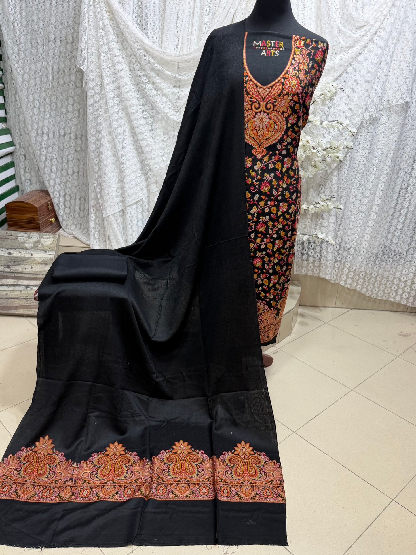 Kani Pashmina 3 Piece Unstitched Suit | Black Jaal
