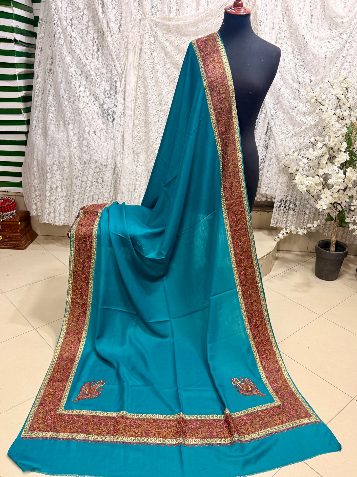 Kashmiri Shawl | Wide Border Papermache Tilla Embroidery Made in Kashmir Pure Pashmina | Sea Green