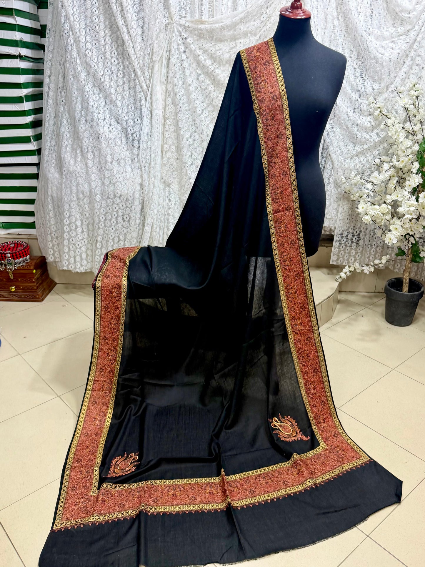 Kashmiri Shawl | Wide Border Papermache Tilla Embroidery Made in Kashmir Pure Pashmina | Black
