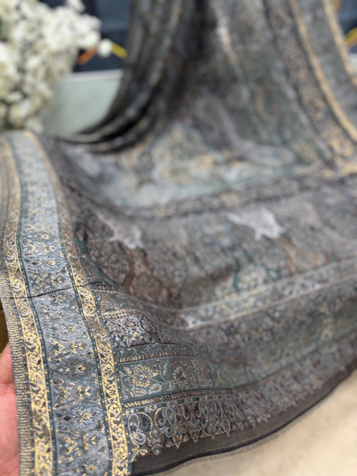 Luxury Kani Silk Shawl, Wedding Wrap Perfect Gift Made in Kashmir