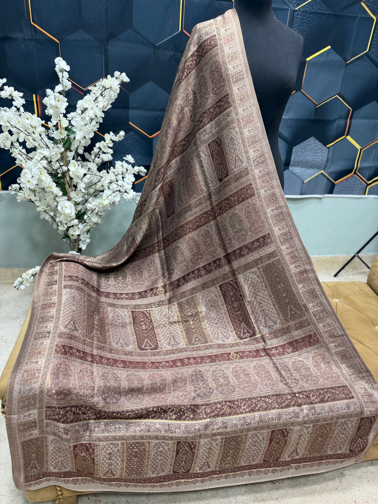 Luxury Kani Silk Shawl, Wedding Wrap Perfect Gift Made in Kashmir