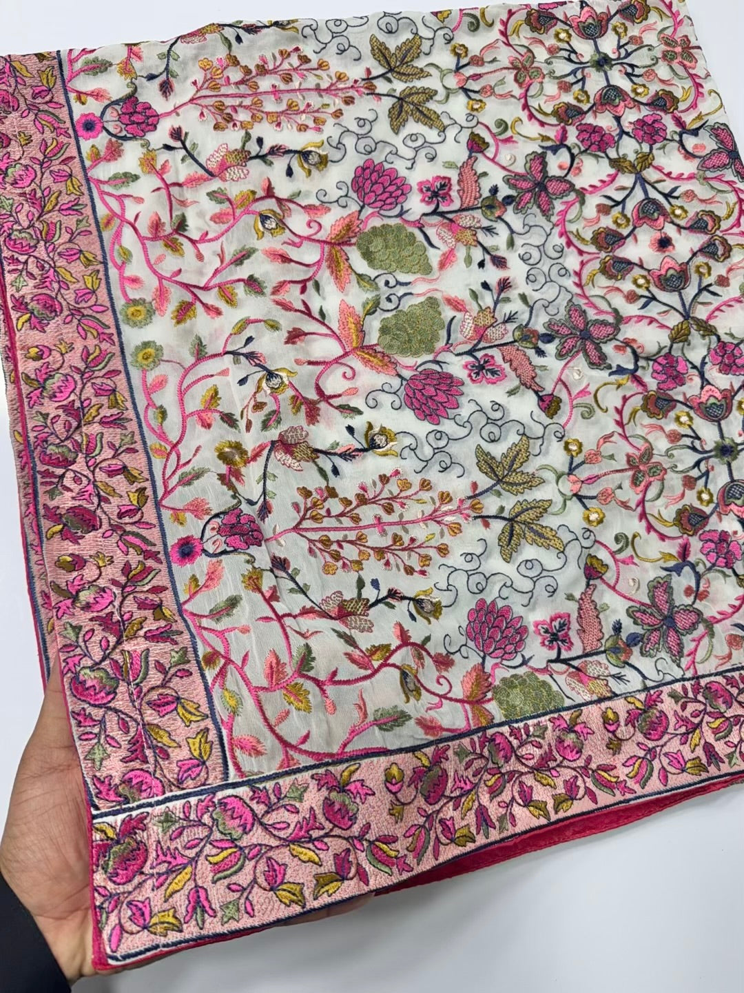 3 Piece Lawn Kani Suit With Same Lawn Dupatta | Pink