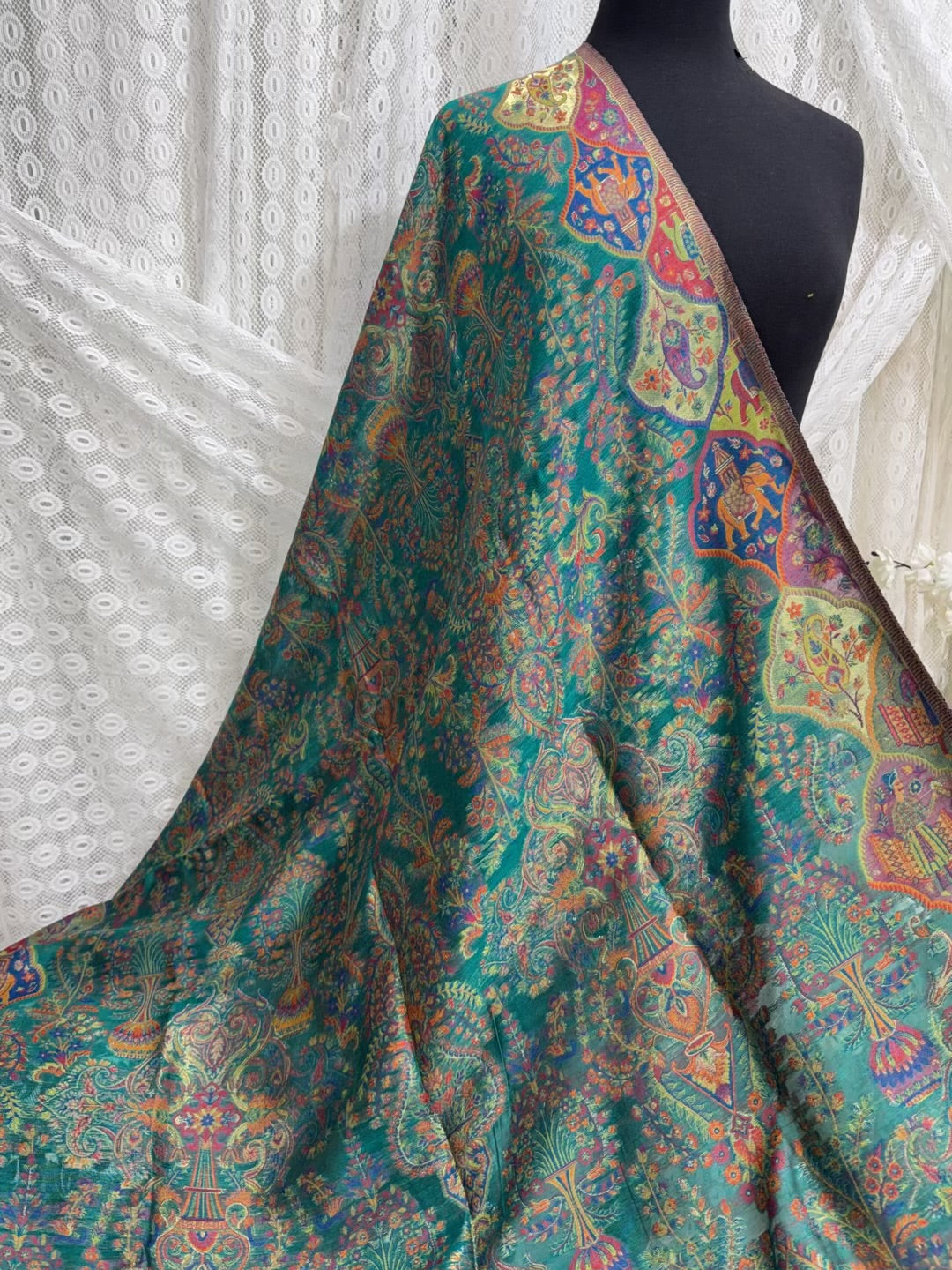 Luxury Kani Silk Shawl, Wedding Wrap Perfect Gift Made in Kashmir