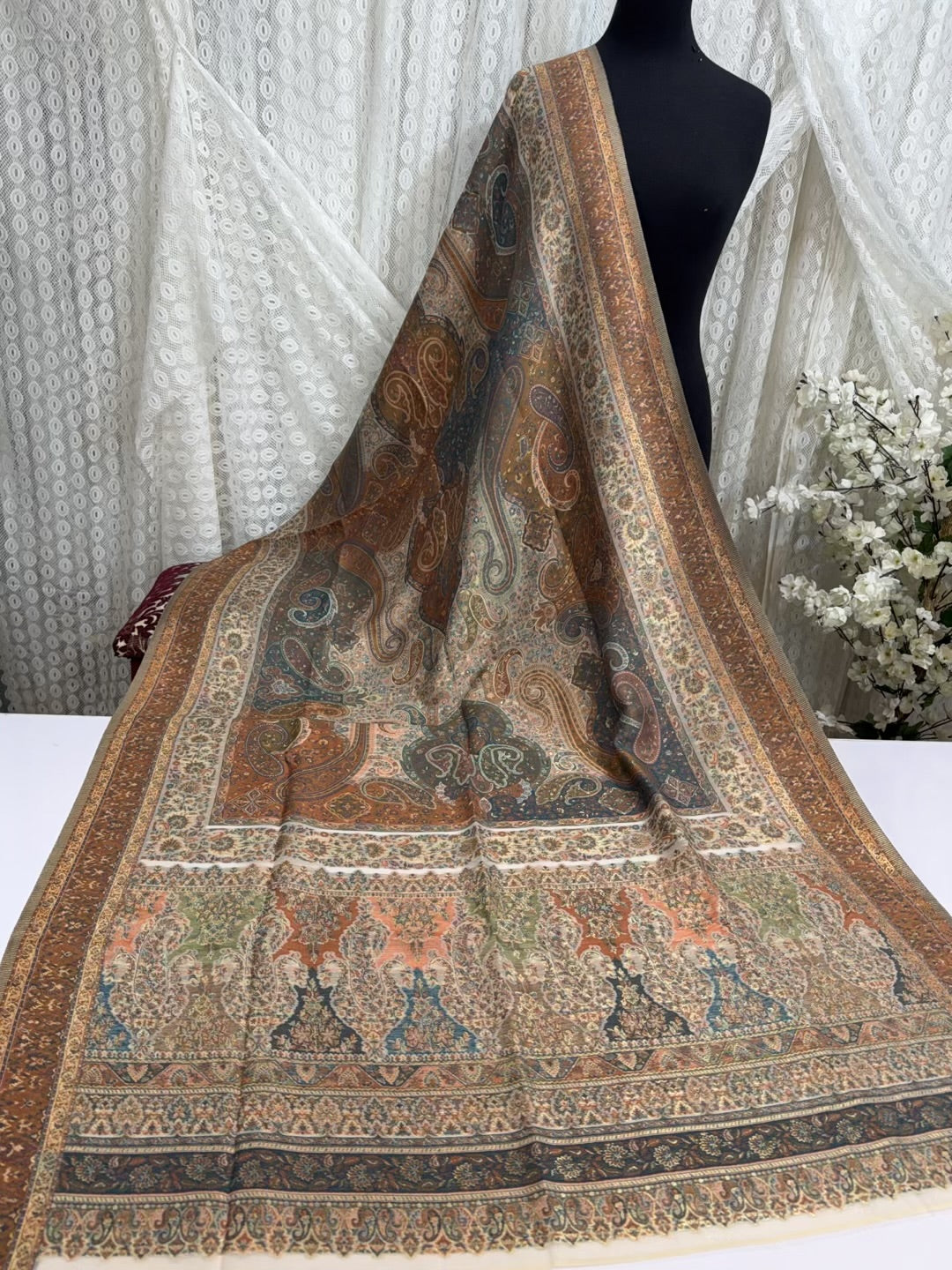 Luxury Kani Silk Shawl, Wedding Wrap Perfect Gift Made in Kashmir
