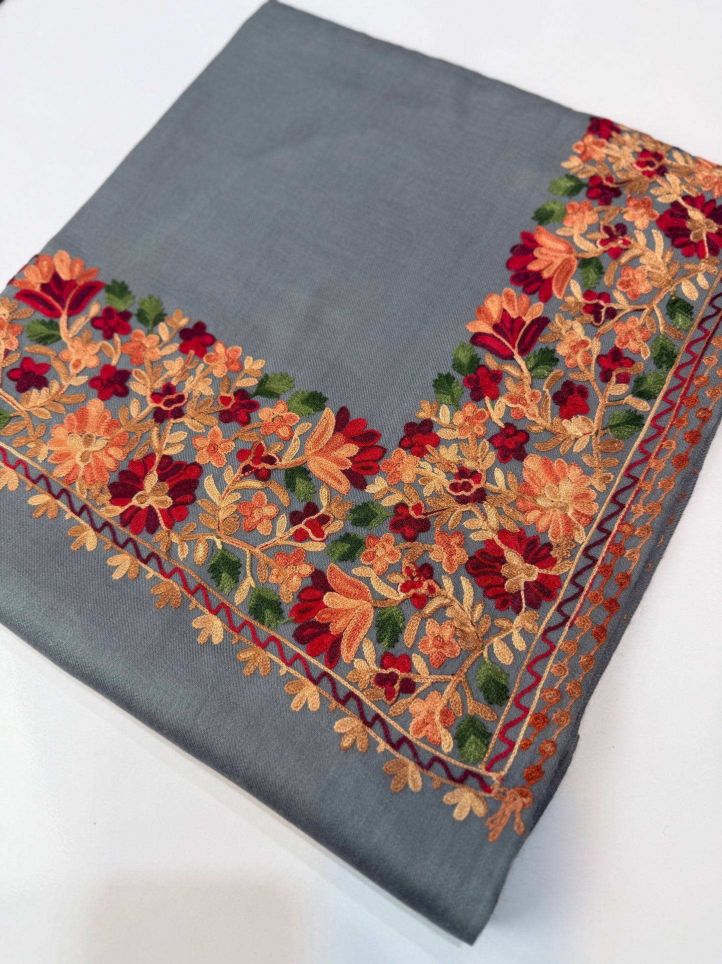 Banarsi Lawn Suit 3 Pc