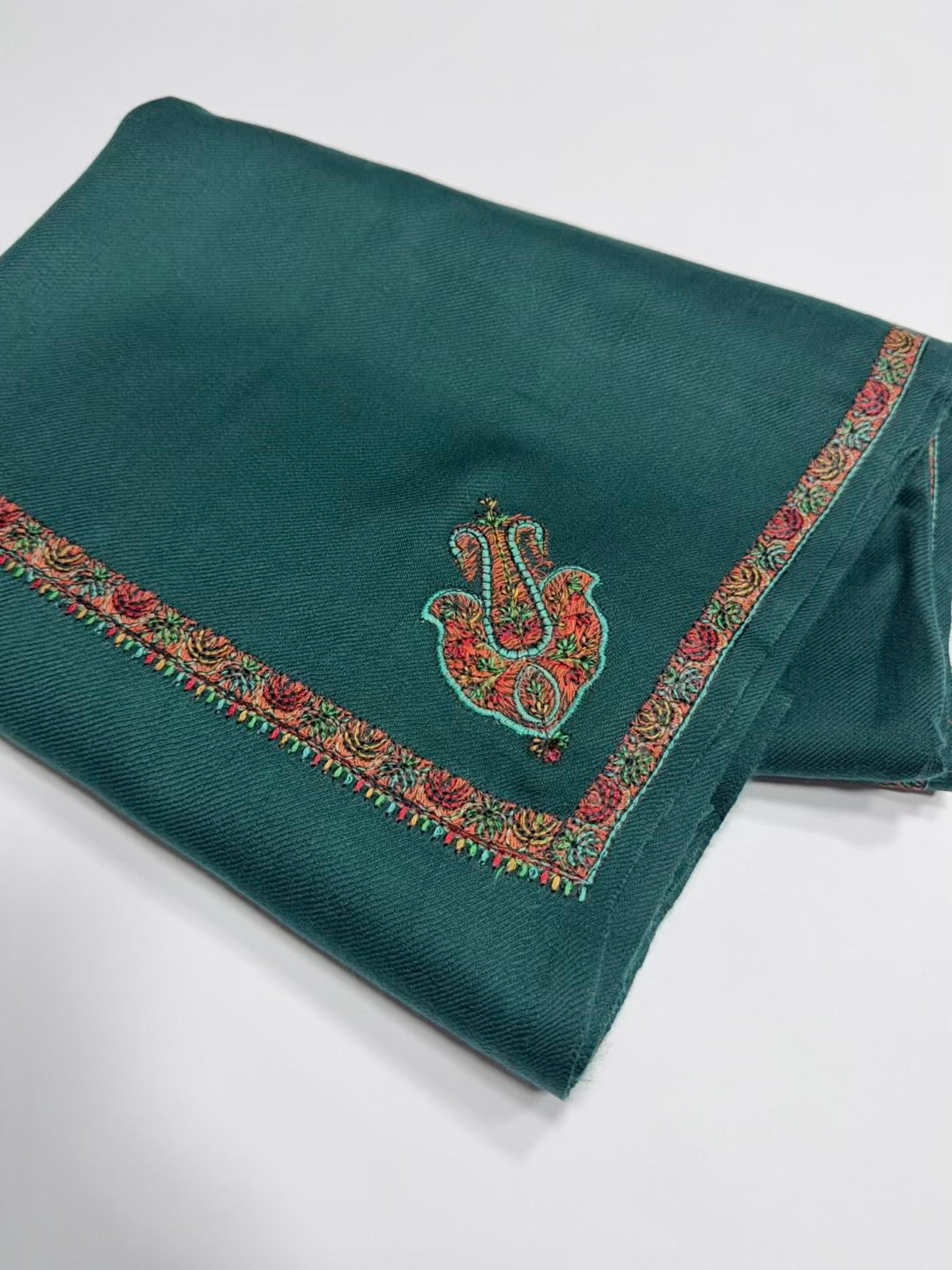 Kingri Border Embroidered Pashmina Shawl | Zinc