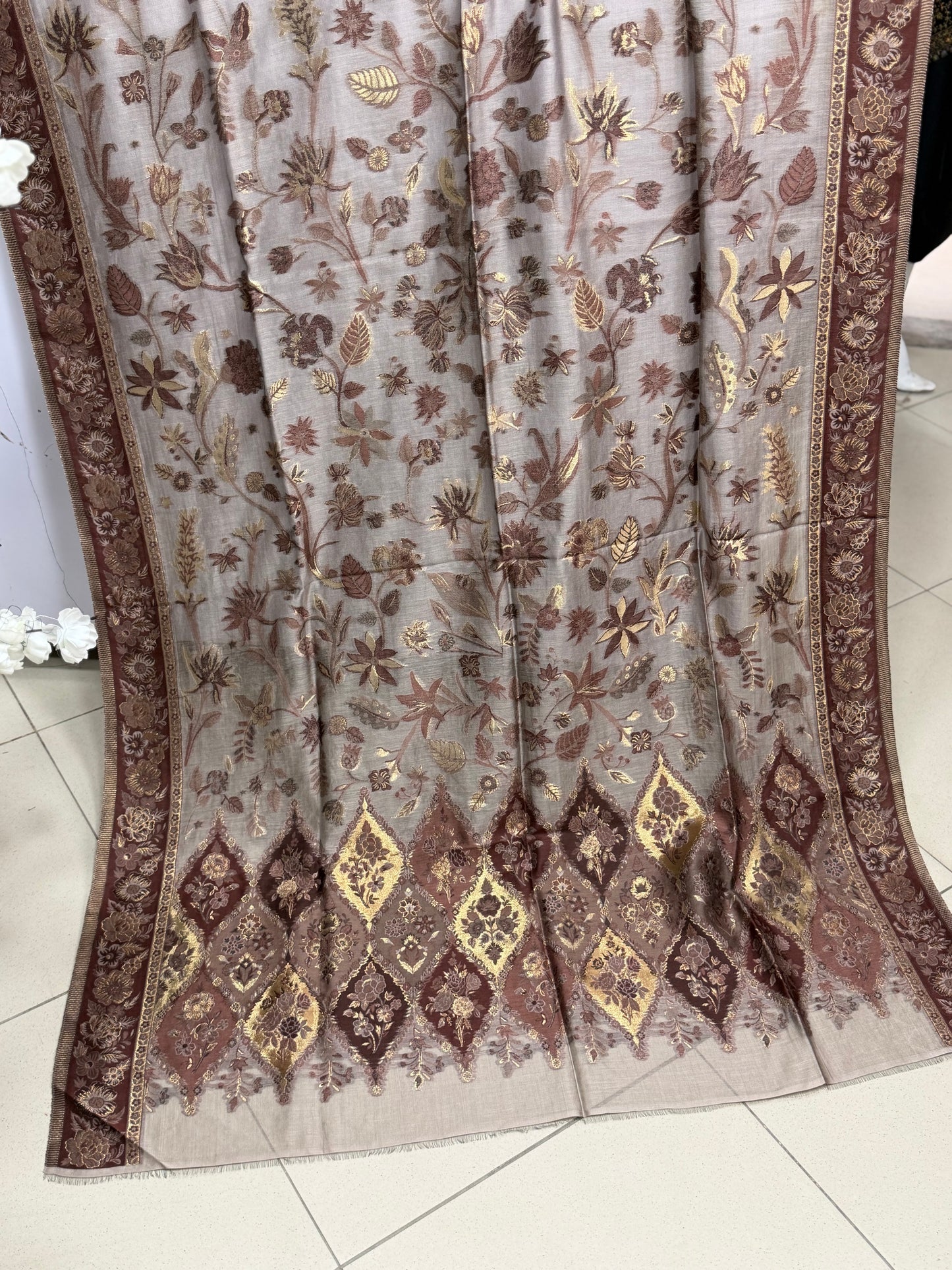 Luxury Kani Silk Shawl, Wedding Wrap Perfect Gift Made in Kashmir