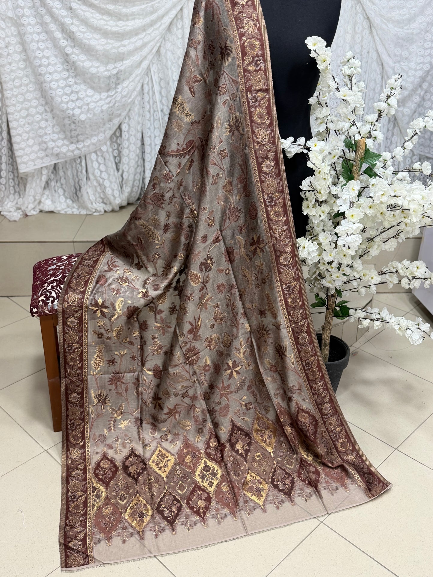 Luxury Kani Silk Shawl, Wedding Wrap Perfect Gift Made in Kashmir
