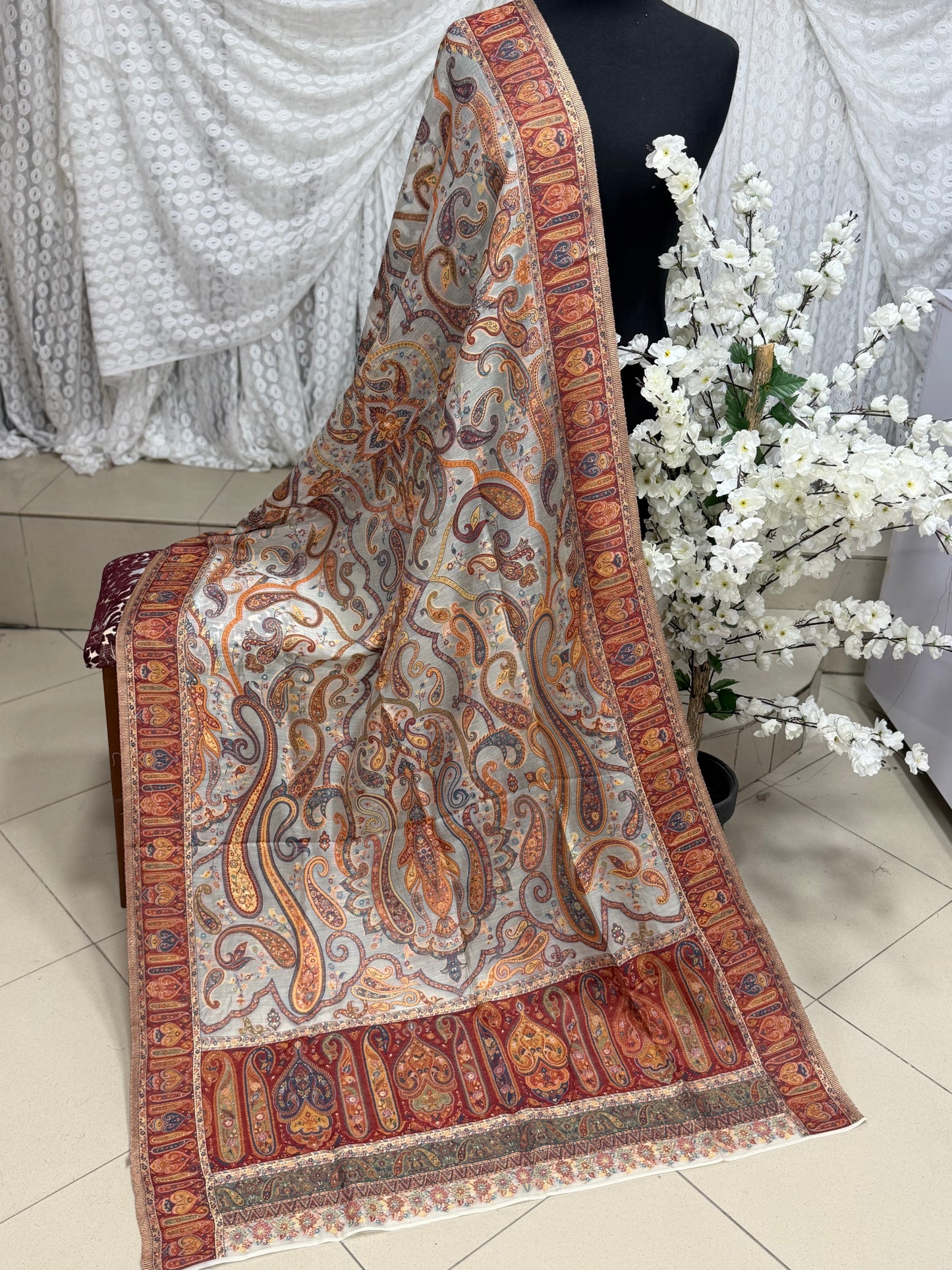 Luxury Kani Silk Shawl, Wedding Wrap Perfect Gift Made in Kashmir