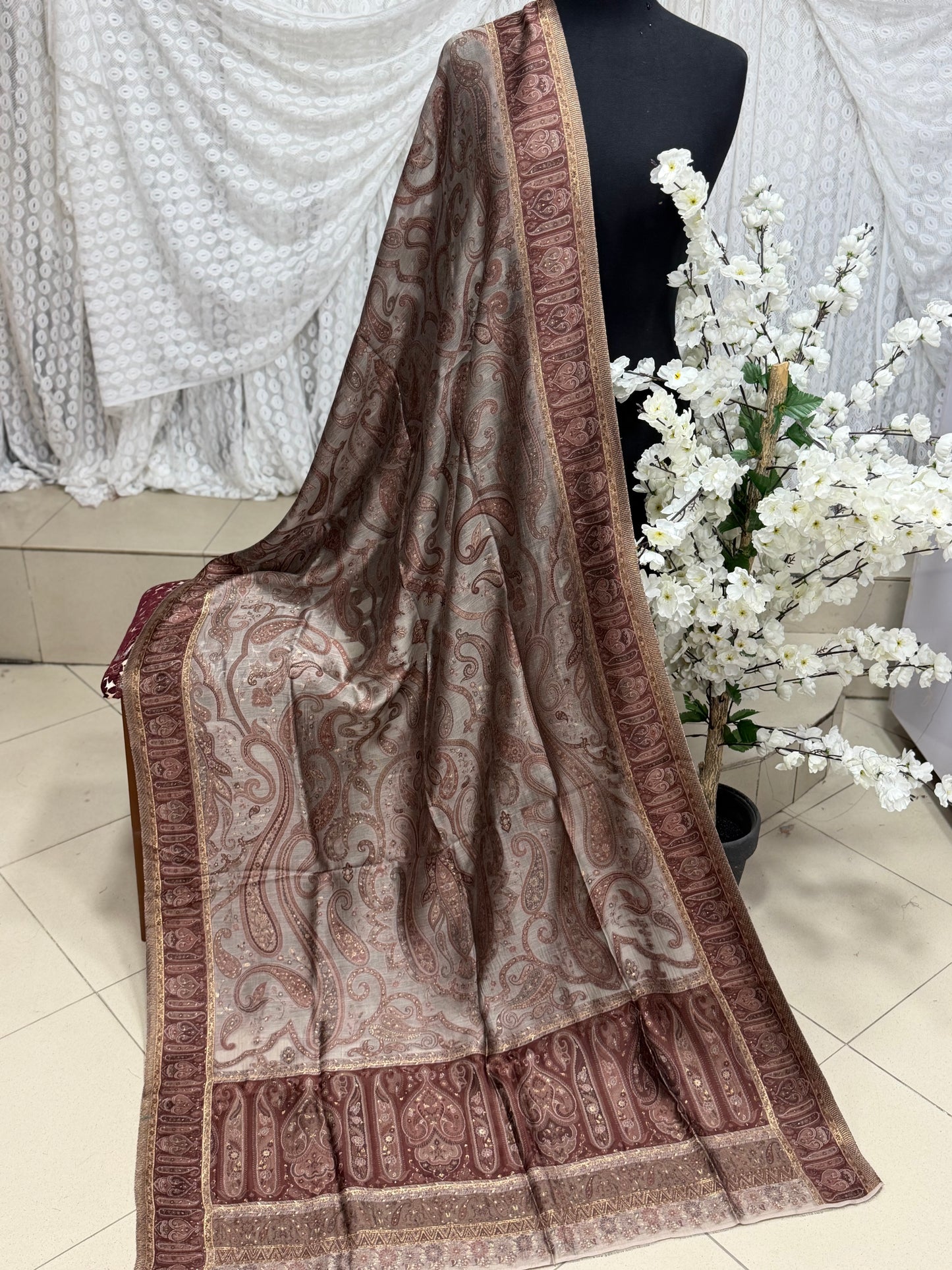 Luxury Kani Silk Shawl, Wedding Wrap Perfect Gift Made in Kashmir