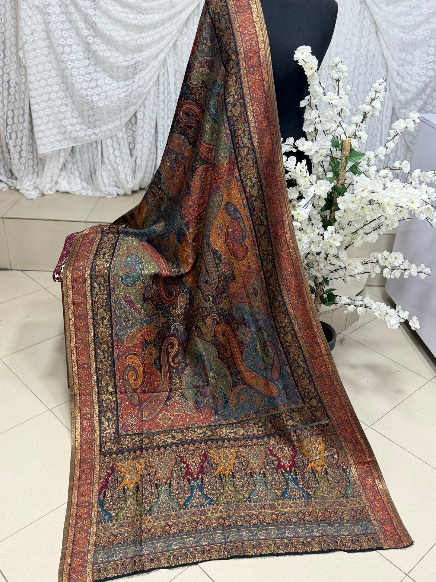 Luxury Kani Silk Shawl, Wedding Wrap Perfect Gift Made in Kashmir