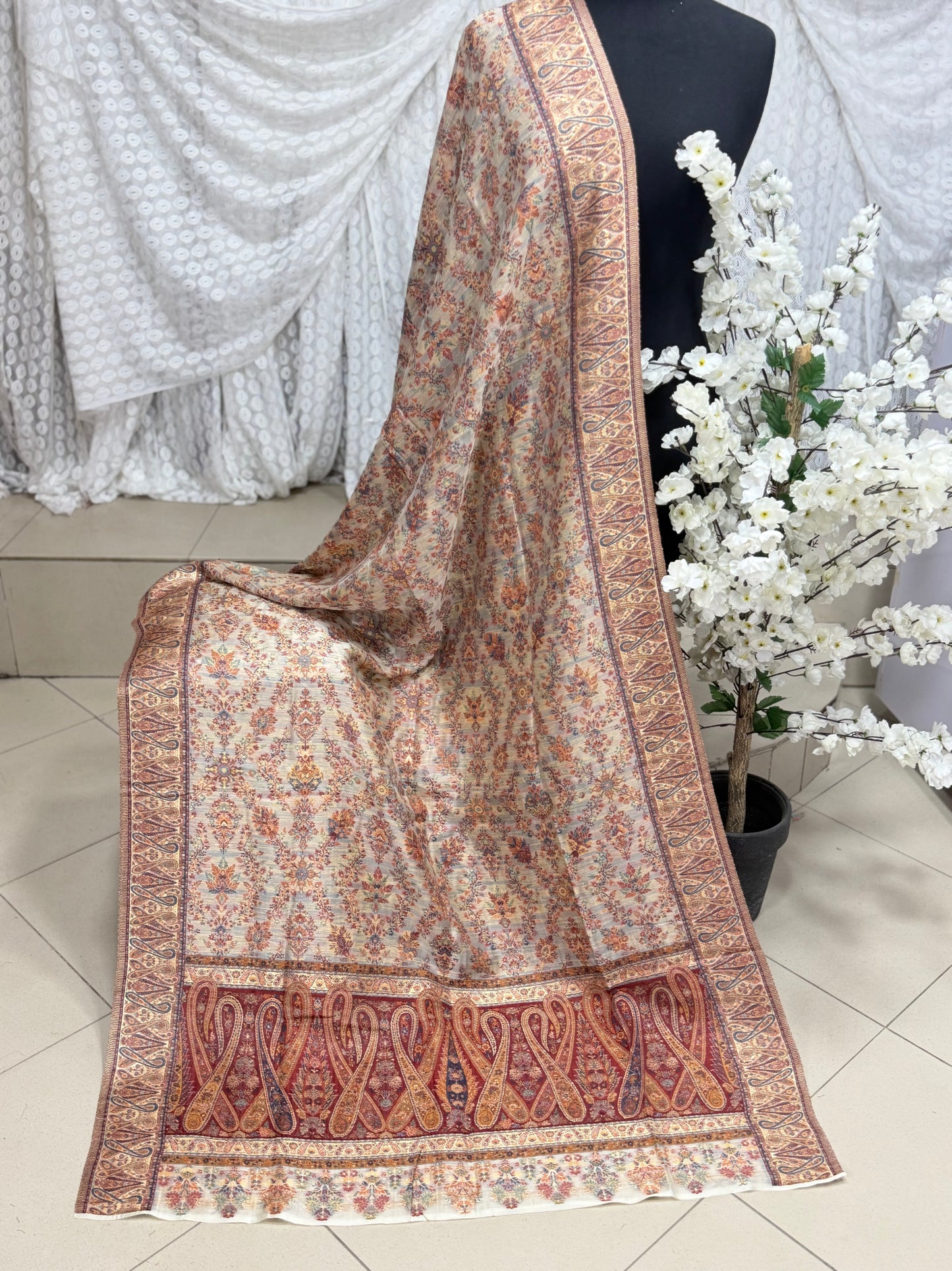 Luxury Kani Silk Shawl, Wedding Wrap Perfect Gift Made in Kashmir
