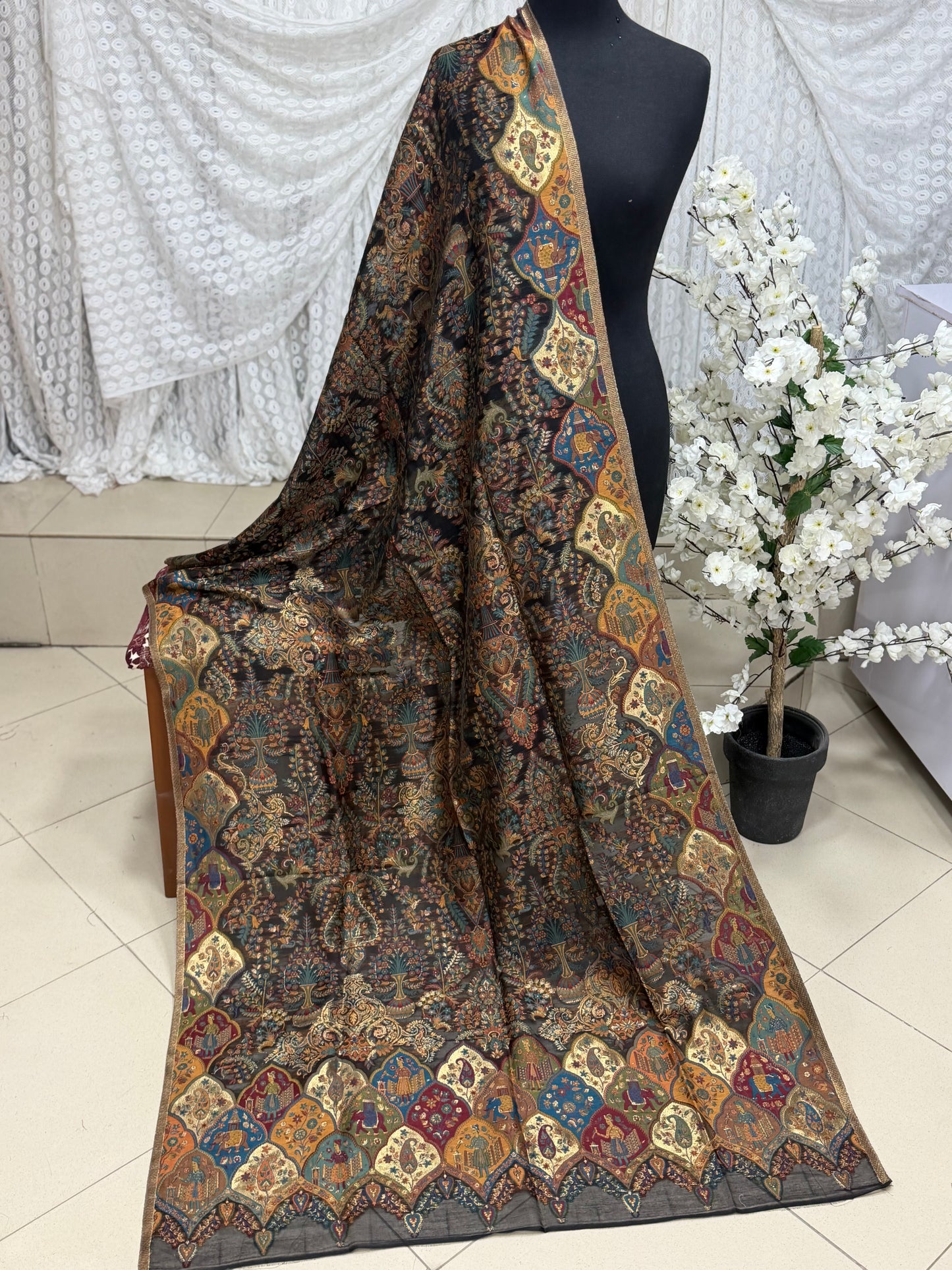 Luxury Kani Silk Shawl, Wedding Wrap Perfect Gift Made in Kashmir