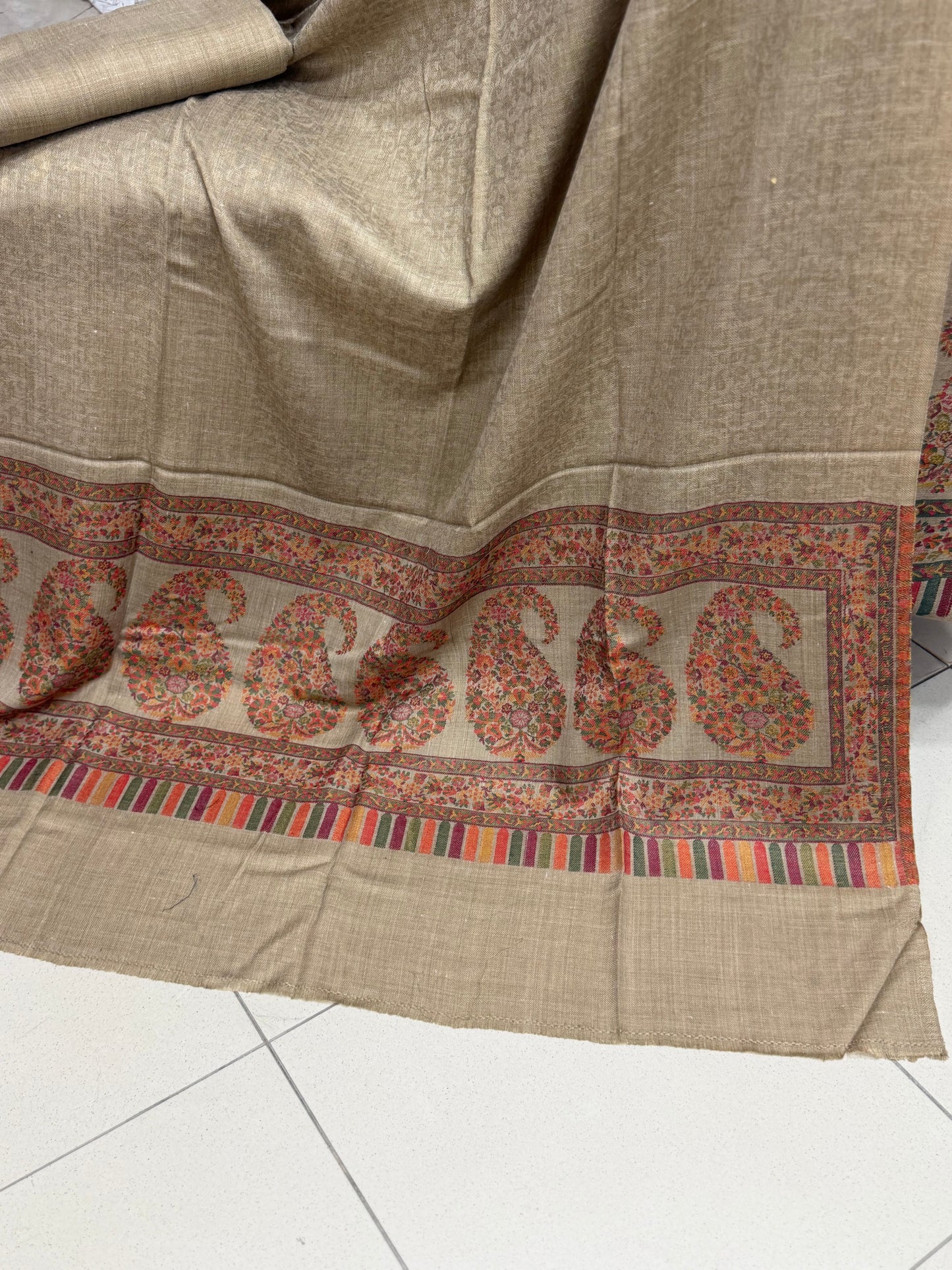 Special Kani Pashmina 3 Piece Unstitched Suit | Dark Skin Color