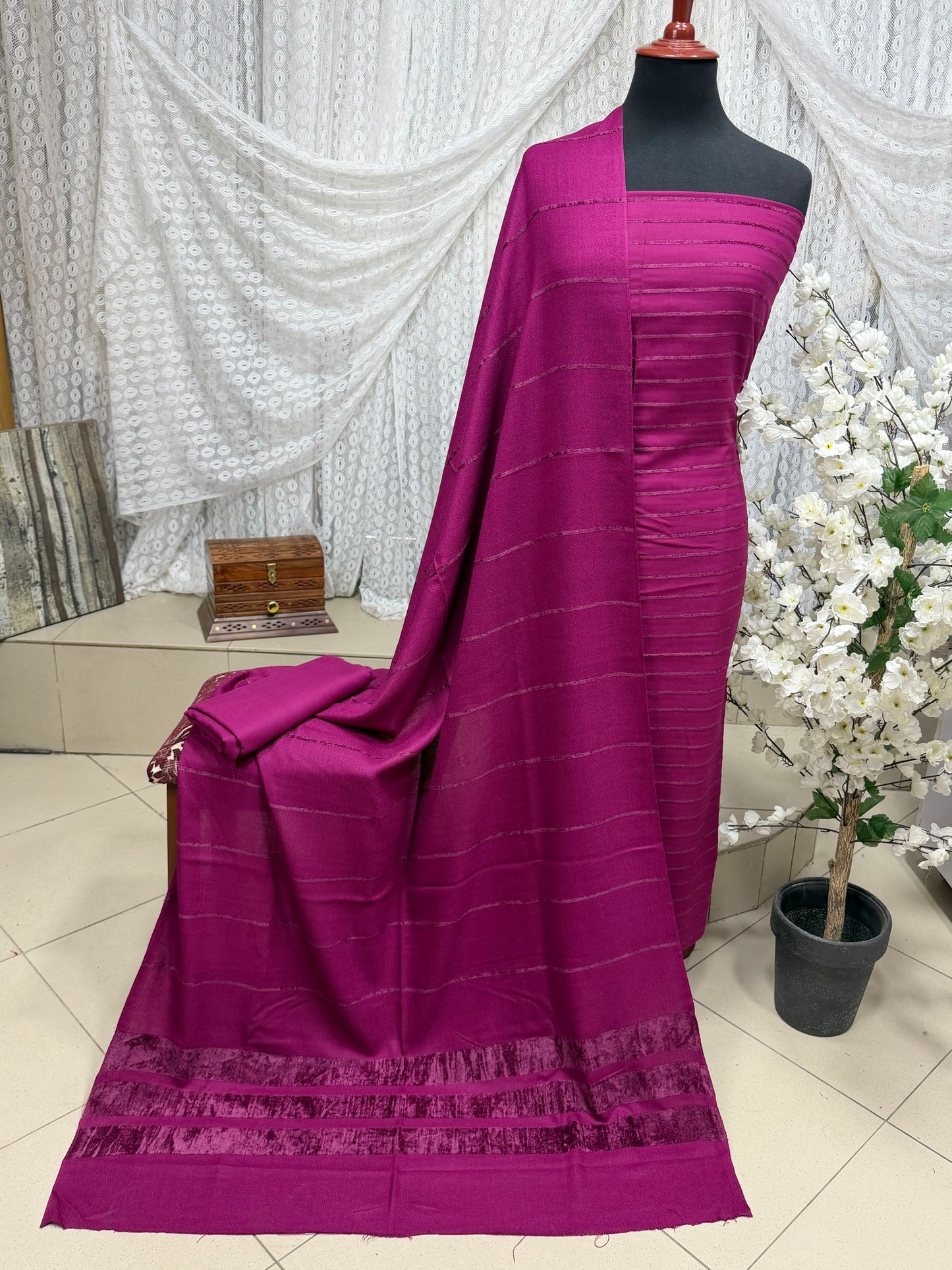 2 Piece Allover Nino Tarkashi Suit