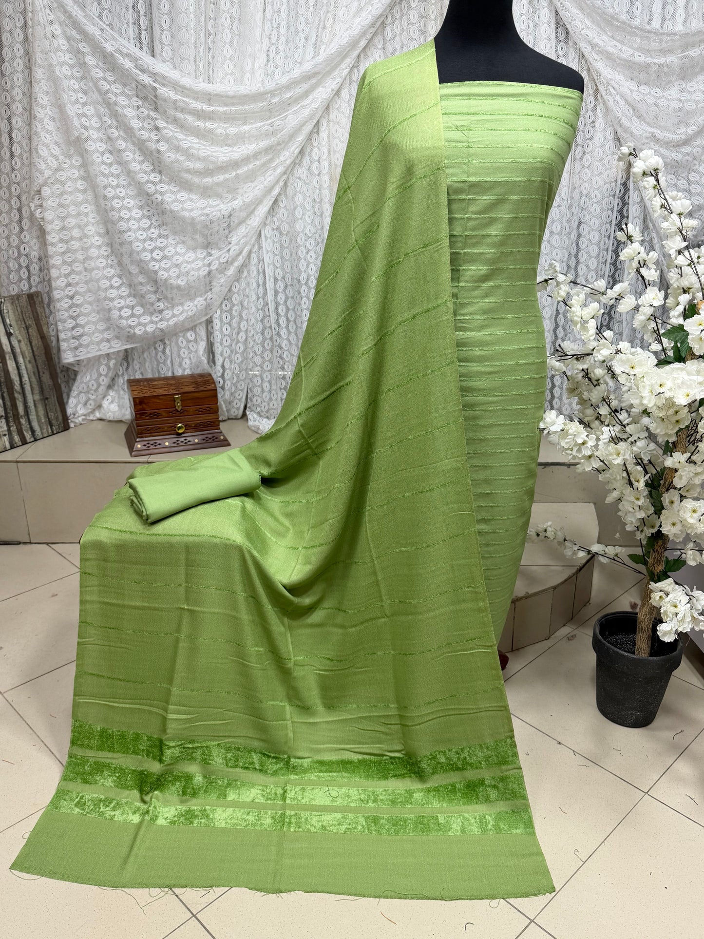 2 Piece Allover Nino Tarkashi Suit