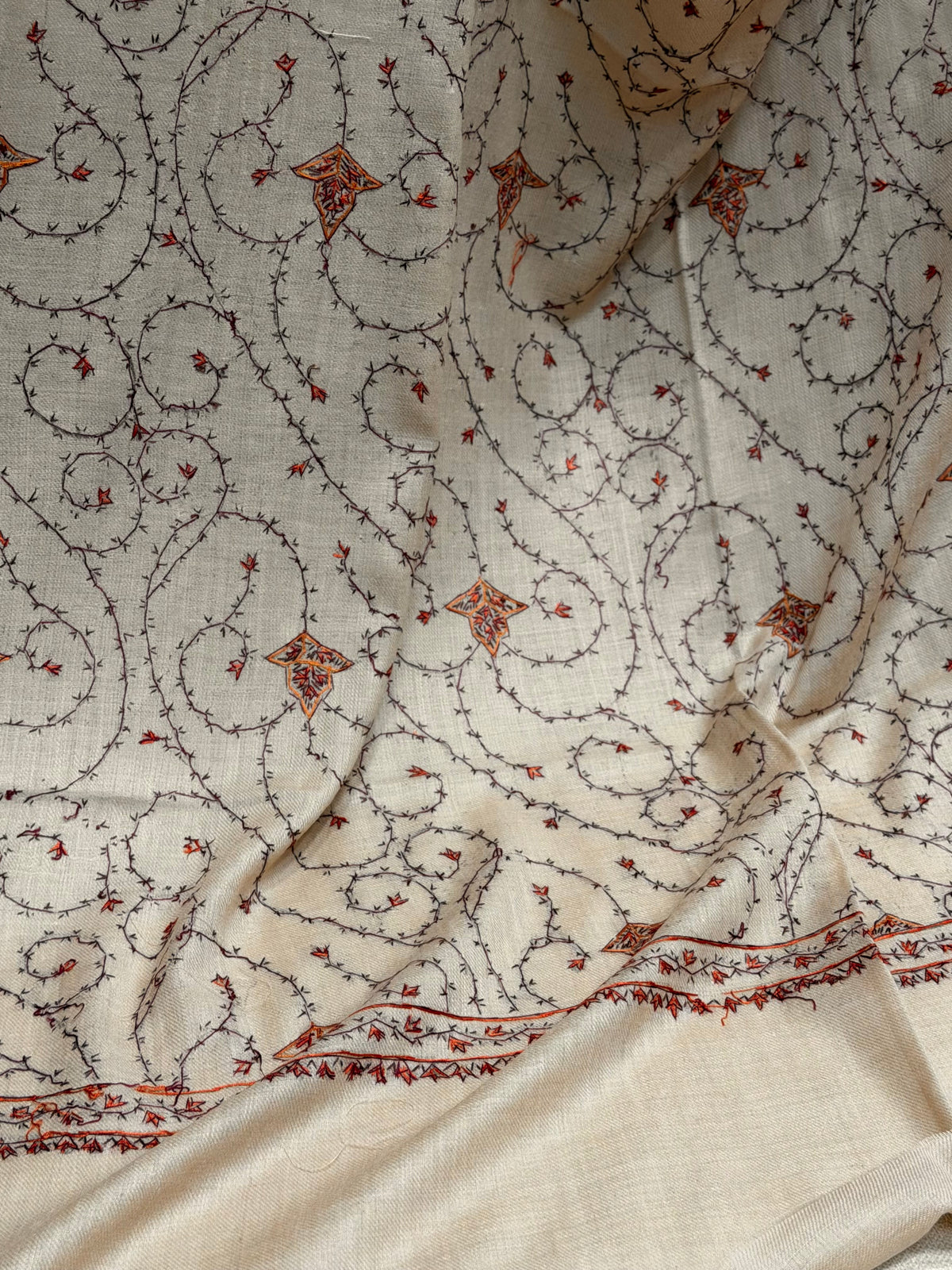 Pashmina Handmade Full Embroidered Souzni Shawl Beautiful New Design 2025 Collection Made in Kashmir