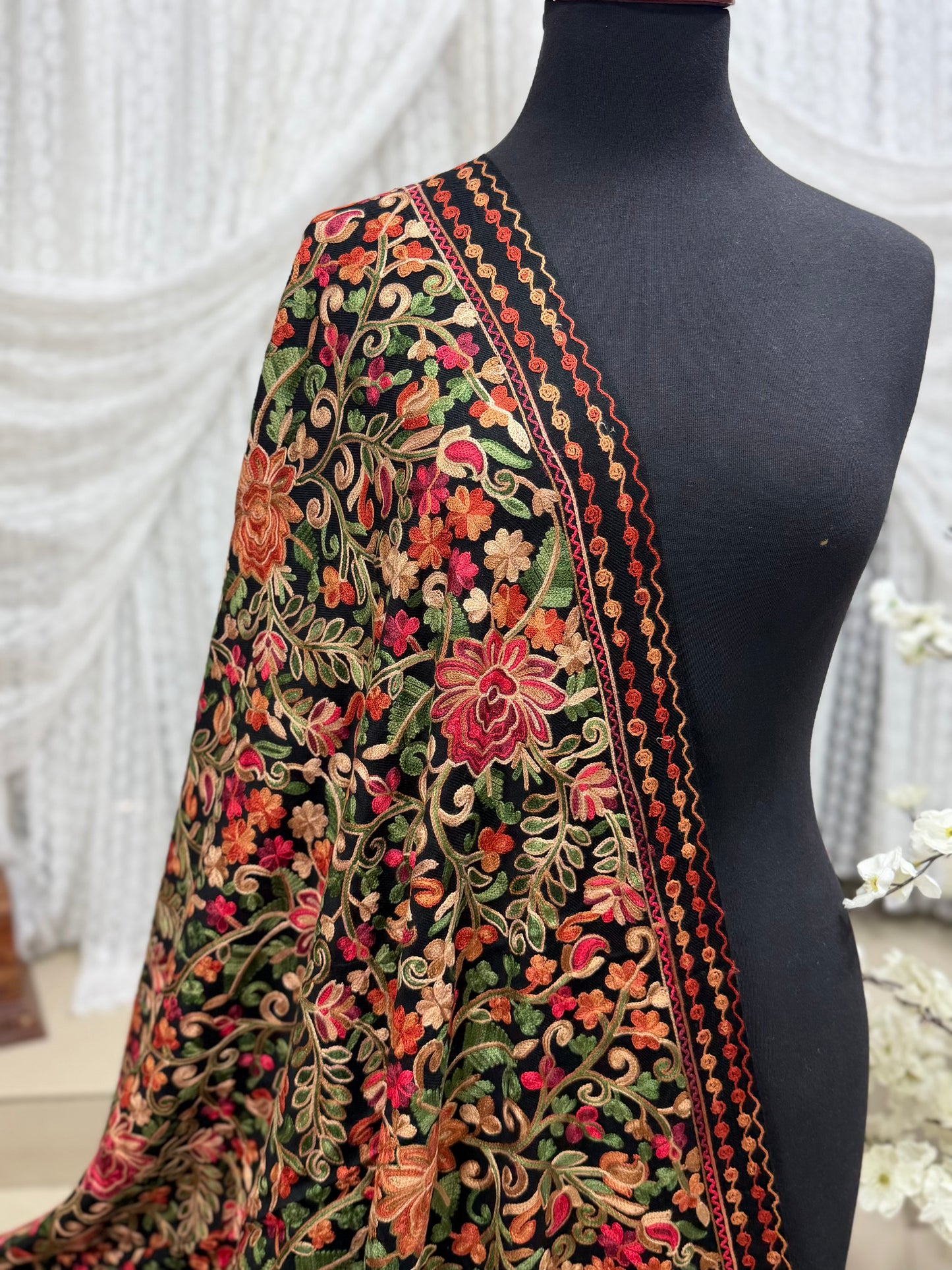 Pashmina Shawl Full Size | Kashmiri Embroidery | Black