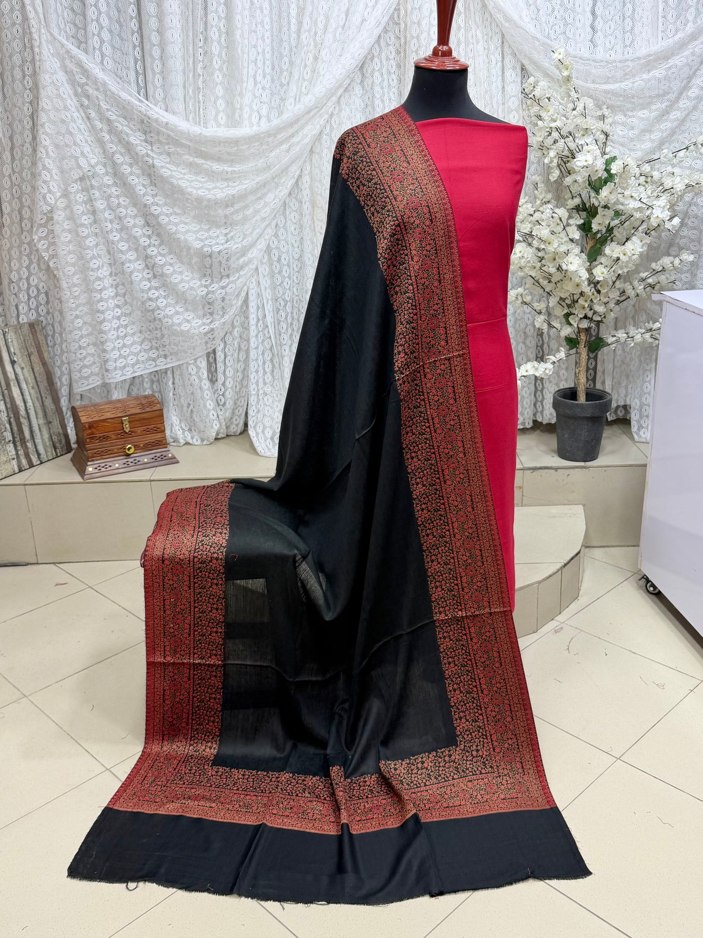 3 Piece Kani Shawl Suit | Plain Marina Suit With Kani Pashmina Shawl Perfect Gift