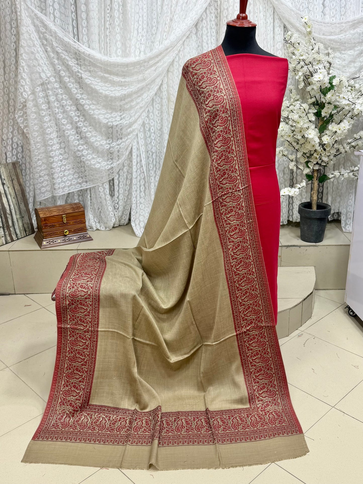 3 Piece Kani Shawl Suit | Plain Marina Suit With Kani Pashmina Shawl Perfect Gift