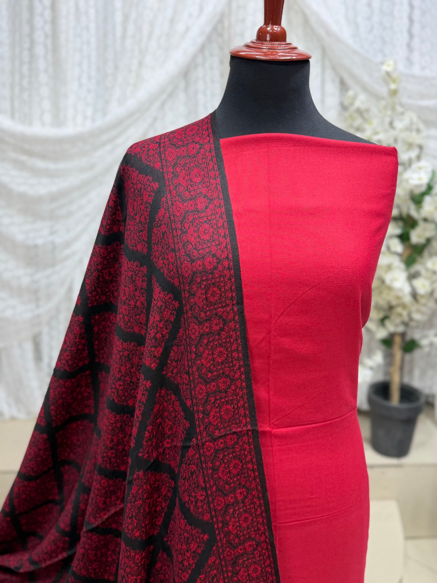 3 Piece Kani Shawl Suit | Plain Marina Suit With Kani Pashmina Shawl Perfect Gift