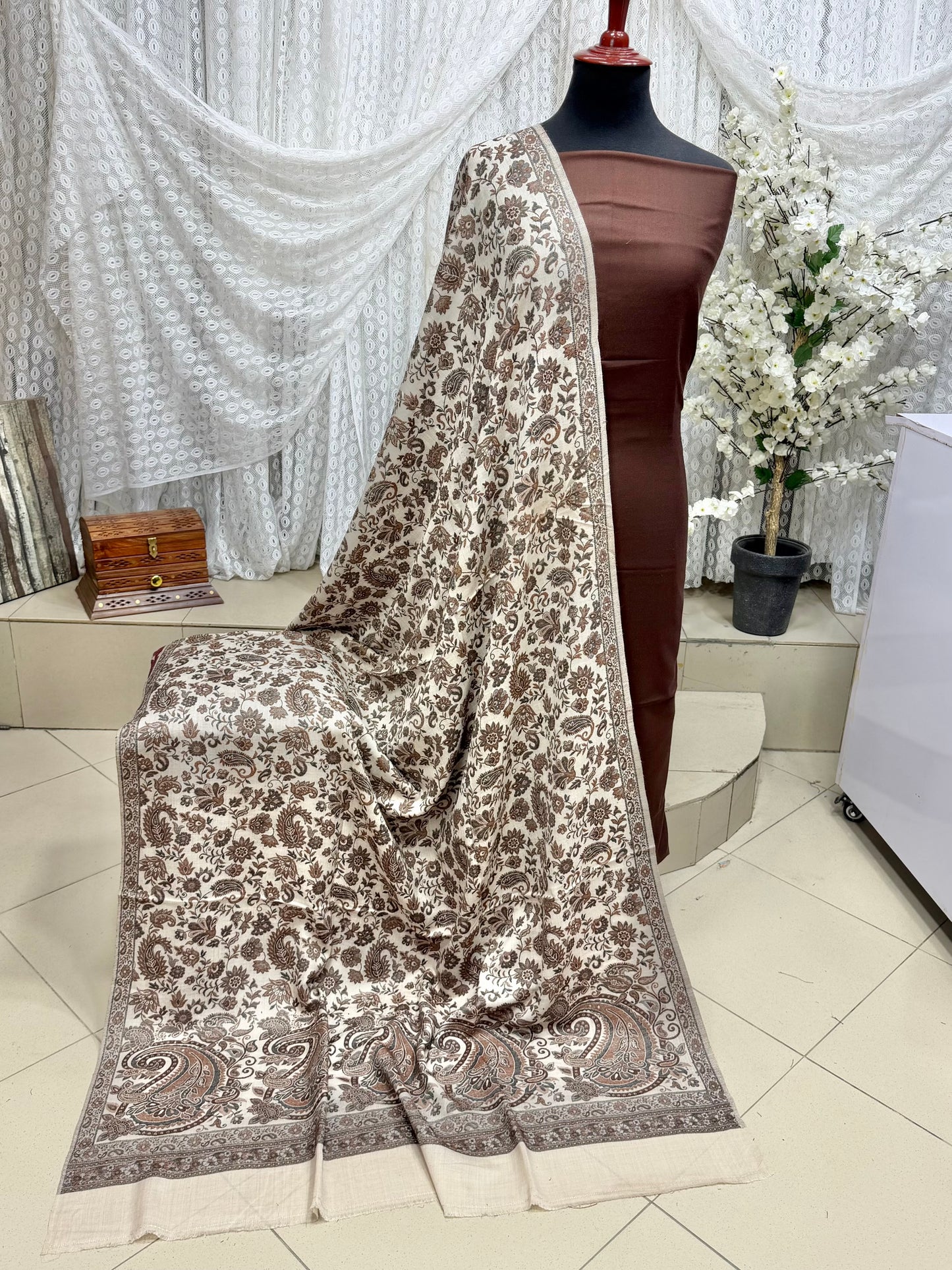 3 Piece Kani Shawl Suit | Plain Marina Suit With Kani Pashmina Shawl Perfect Gift