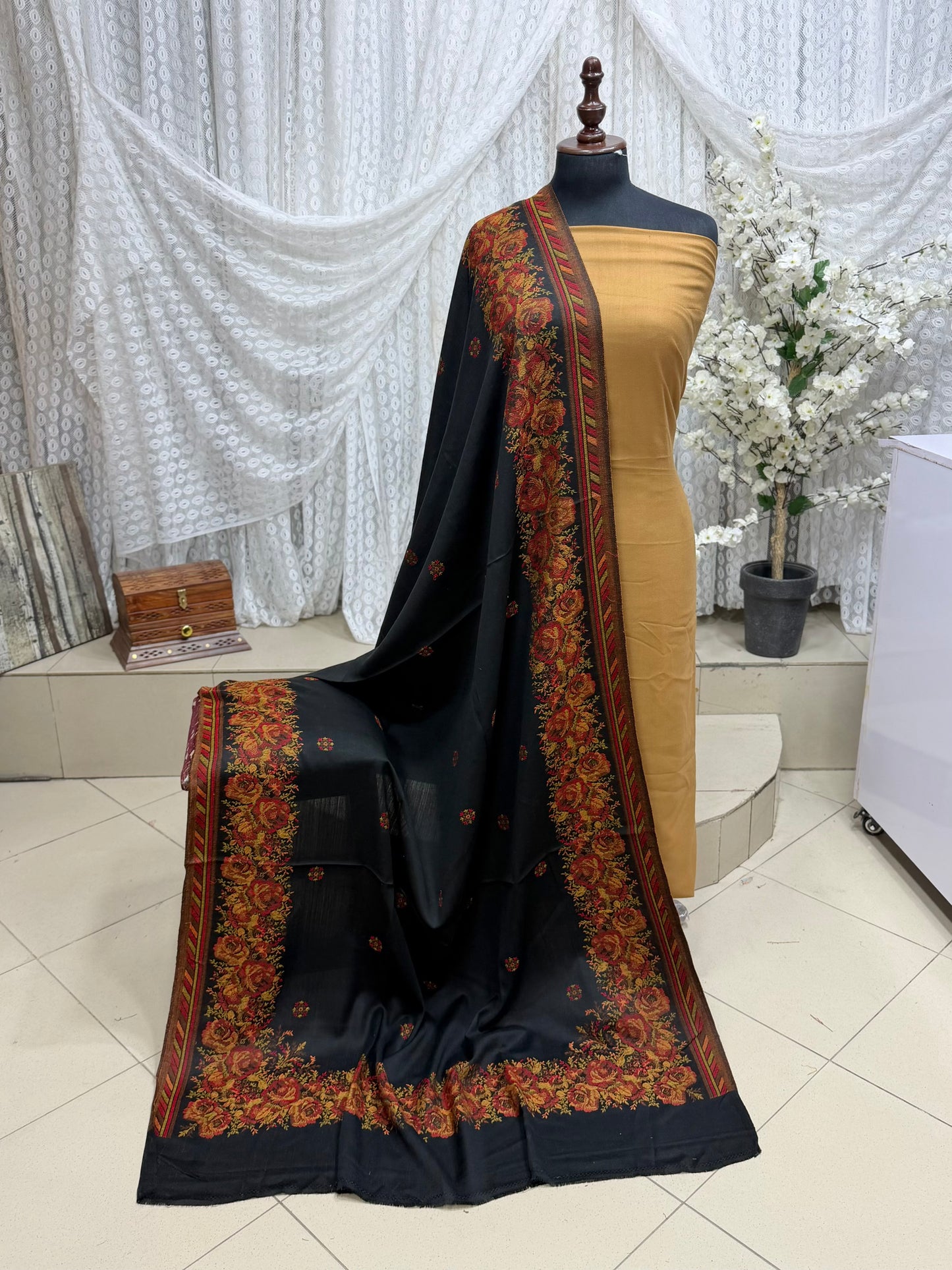 3 Piece Kani Shawl Suit | Plain Marina Suit With Kani Pashmina Shawl Perfect Gift