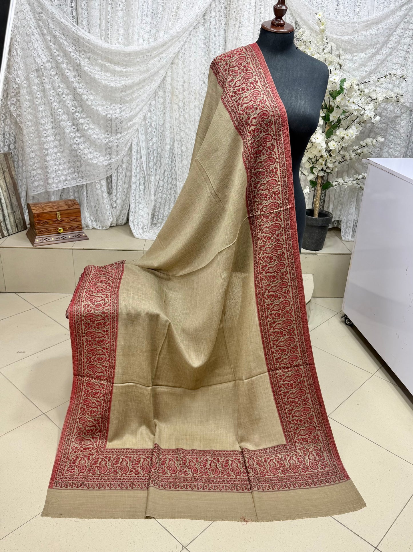 Pashmina Wool Kani Border Shawl in Full Size 4 Side Border | Skin