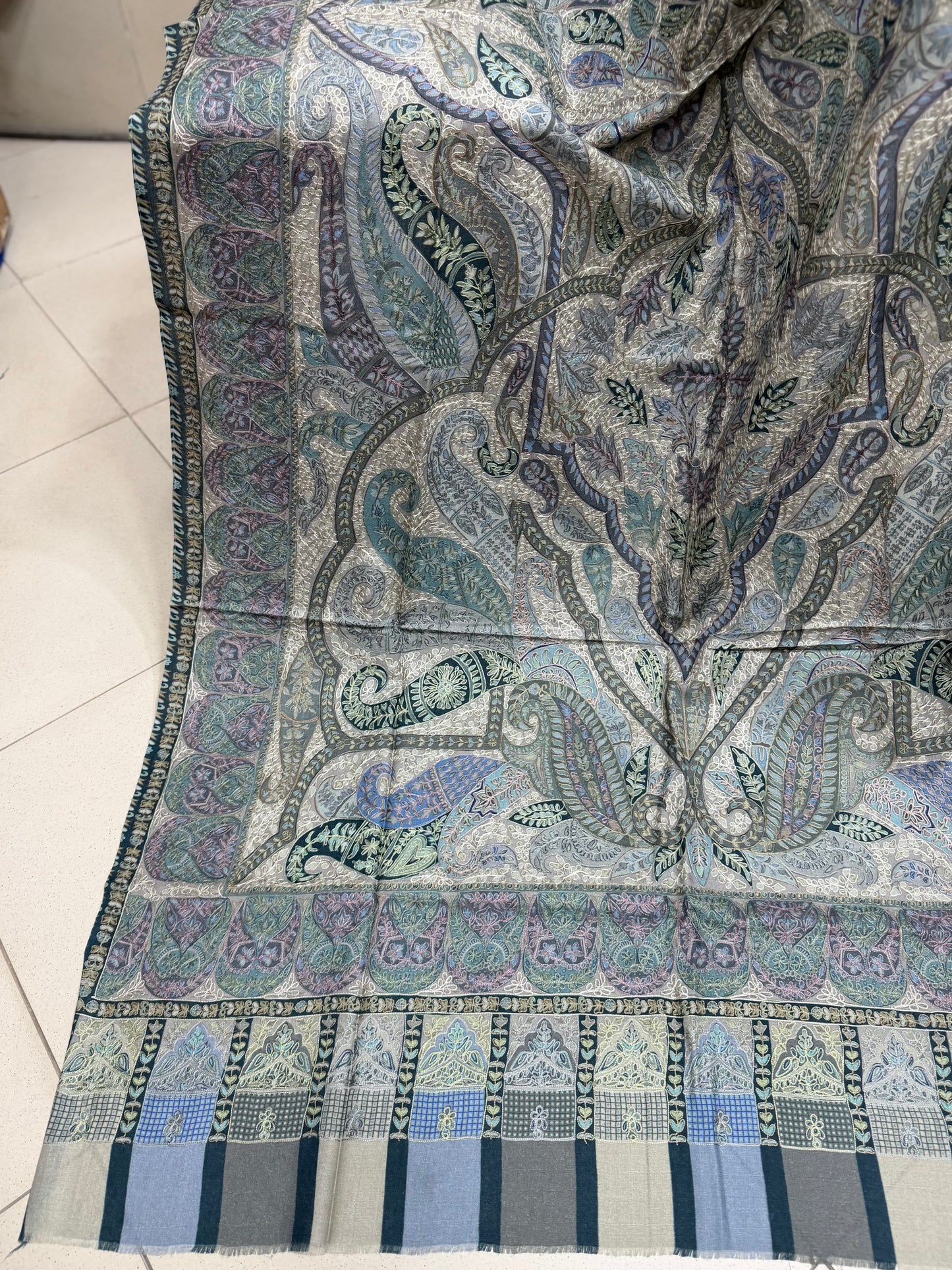 Qalamkar Shawl on Toosh Base | Made in Kashmir Multicolor Floral Design | Q110