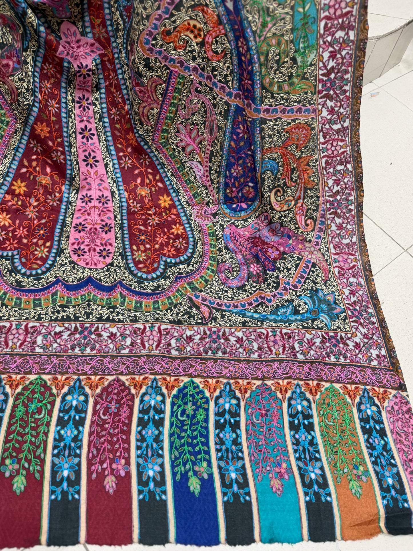 Qalamkar Shawl on Toosh Base | Made in Kashmir Multicolor Floral Design | Q109