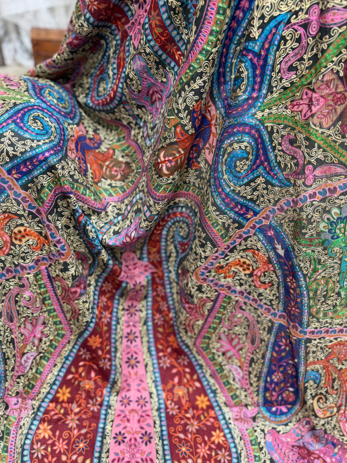Qalamkar Shawl on Toosh Base | Made in Kashmir Multicolor Floral Design | Q109