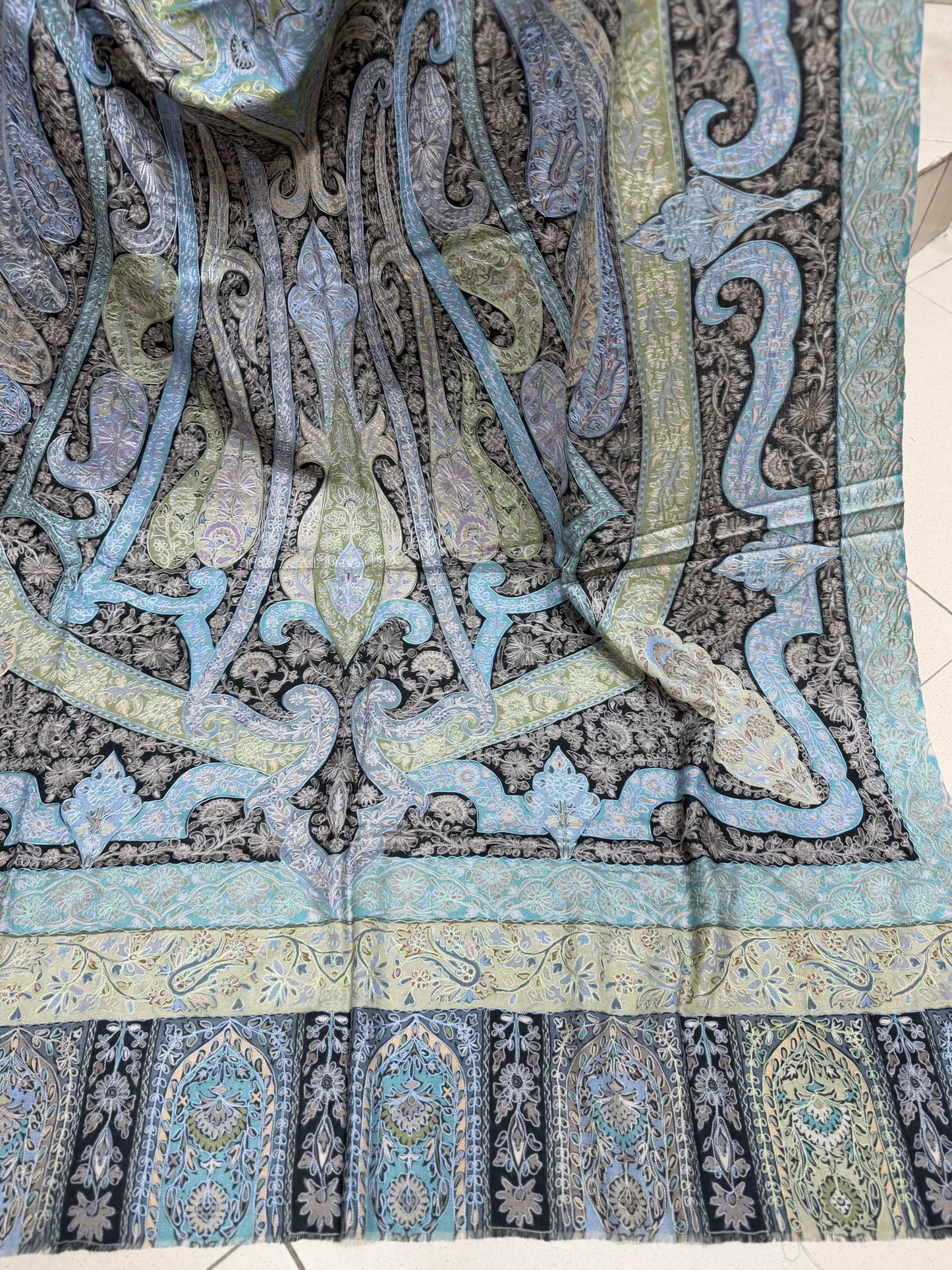 Qalamkar Shawl on Toosh Base | Made in Kashmir Multicolor Floral Design | Q108