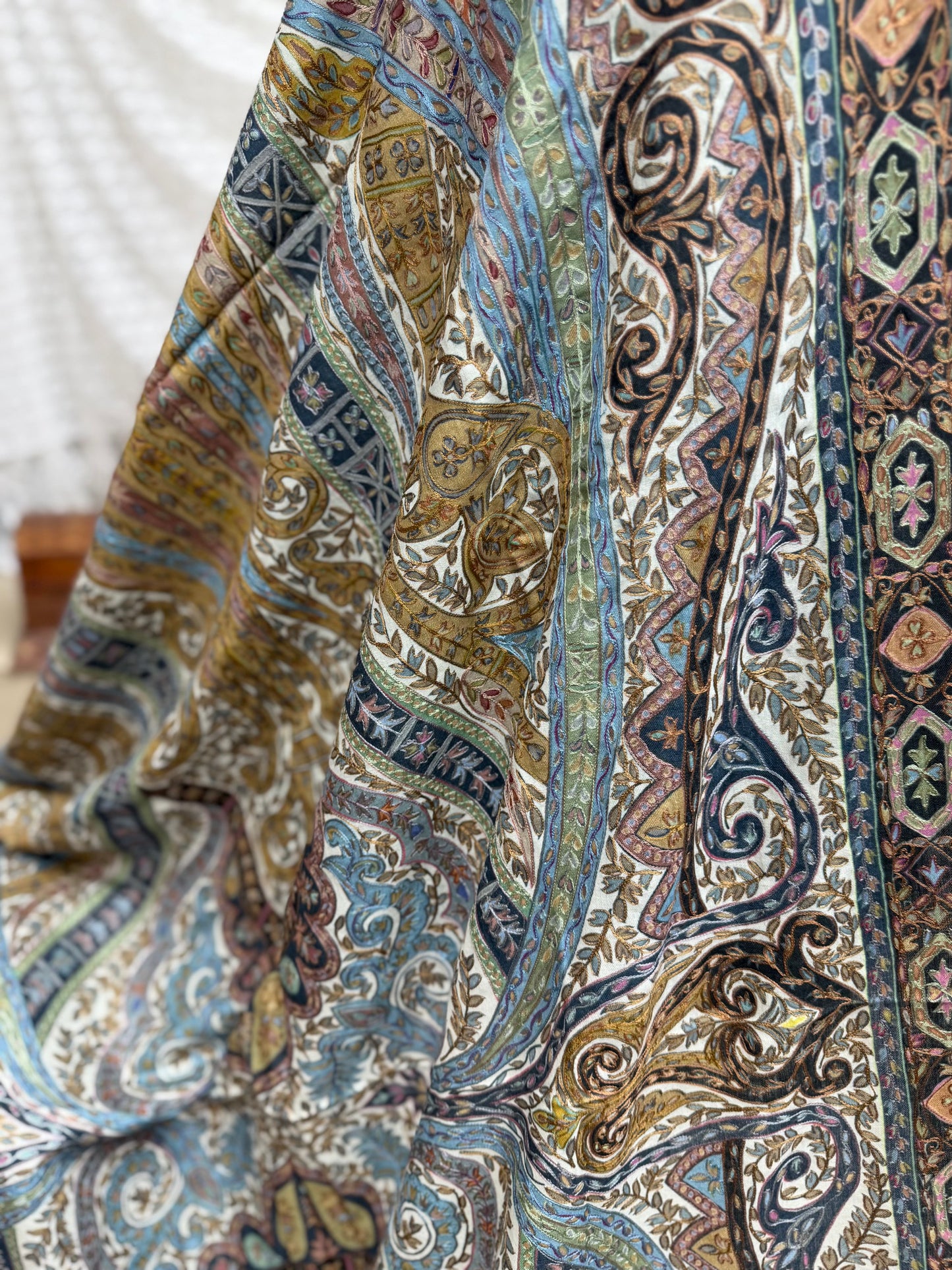 Qalamkar Shawl on Toosh Base | Made in Kashmir Multicolor Floral Design | Q104