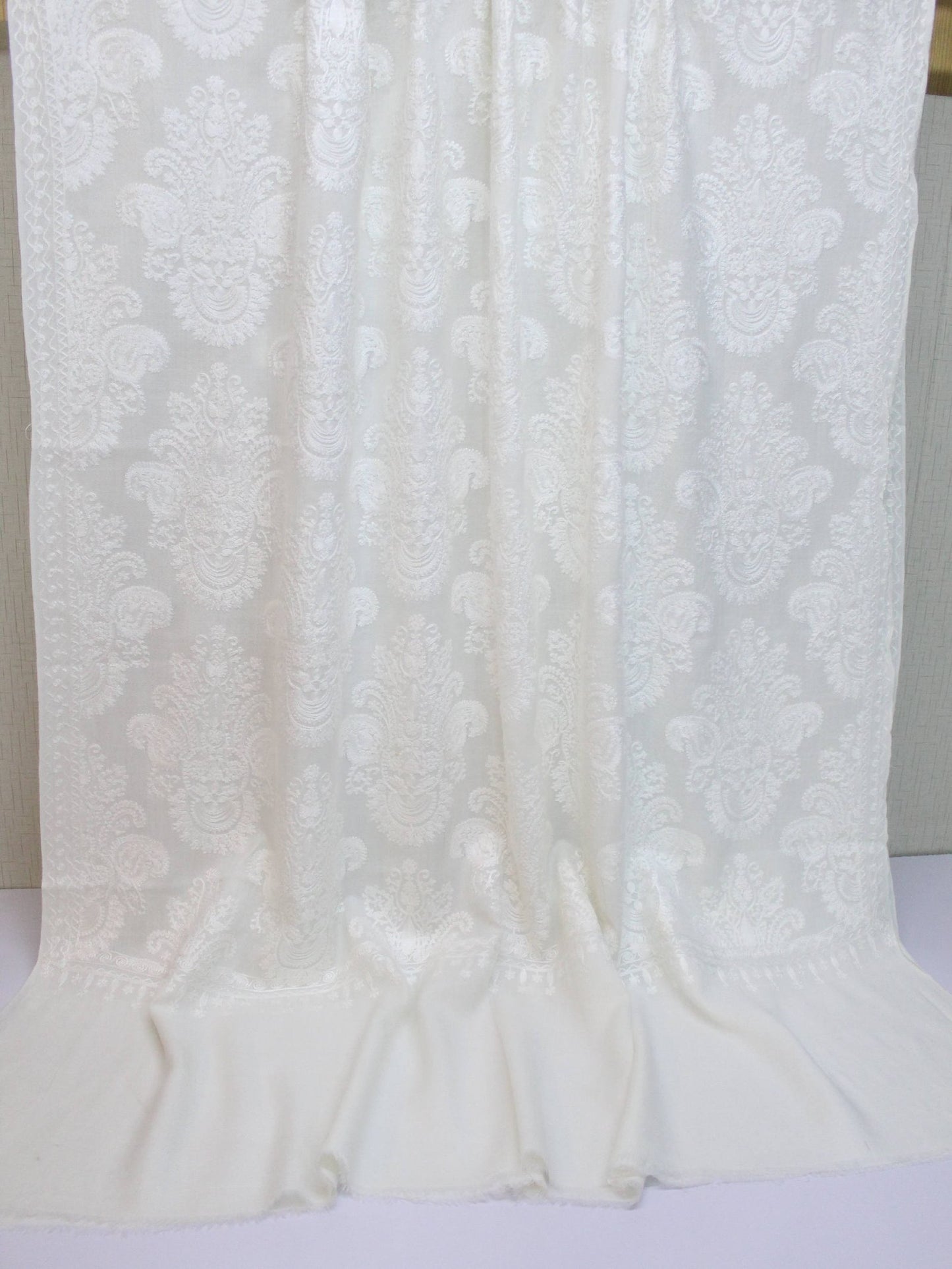Pashmina Embroidered Shawl | Kashmiri Aar Work Embroidery Perfect Gift in Sale Price White