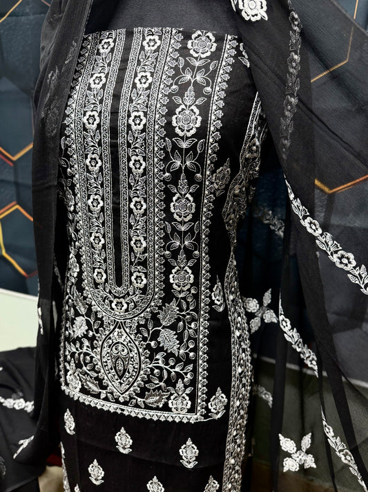 3 Piece Embroidered Lawn Suit With Chiffon Dupatta | Black