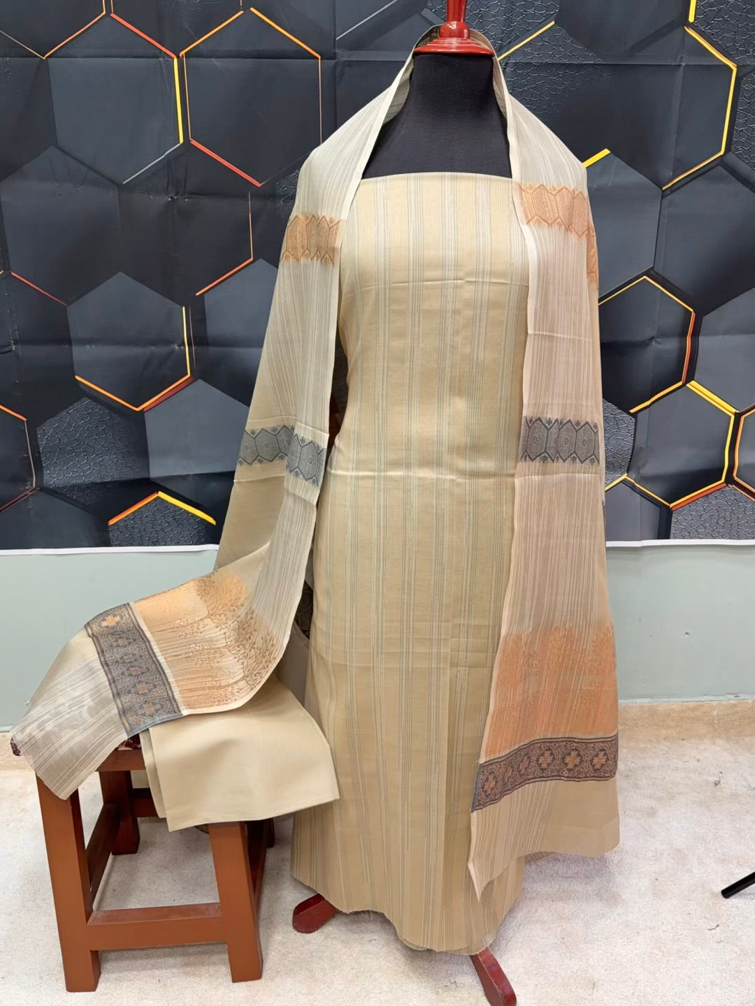 3 Piece Rangoli Lawn Suit With Lawn Kani Dupatta | Skin