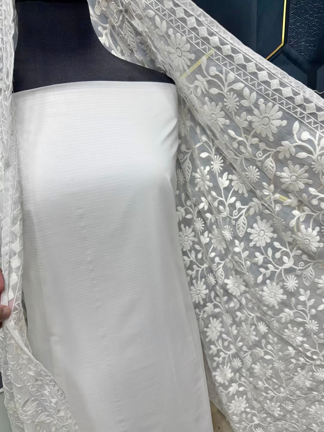 3 Piece Doria Lawn Suit With Chiffon Embroidered Dupatta | White
